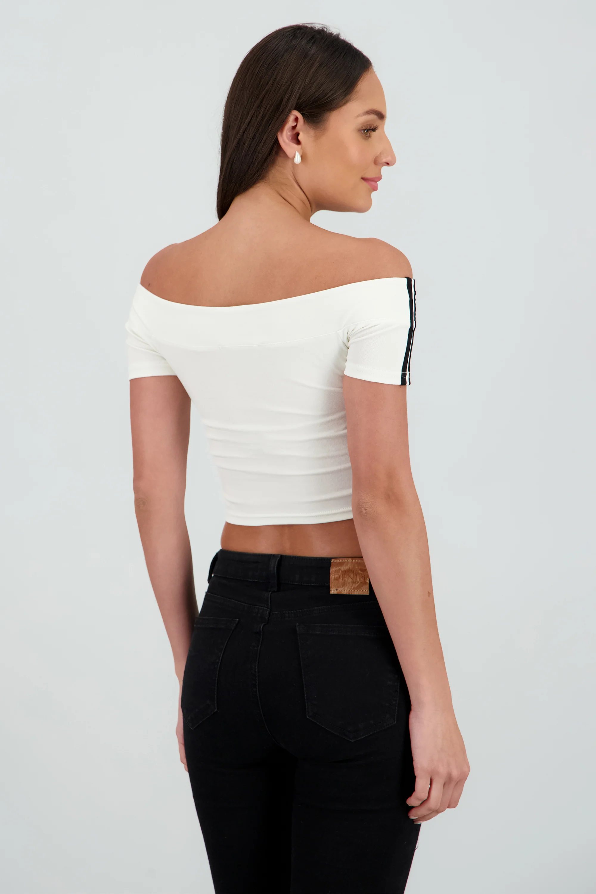 Top off shoulder manga corta numero - Image 4