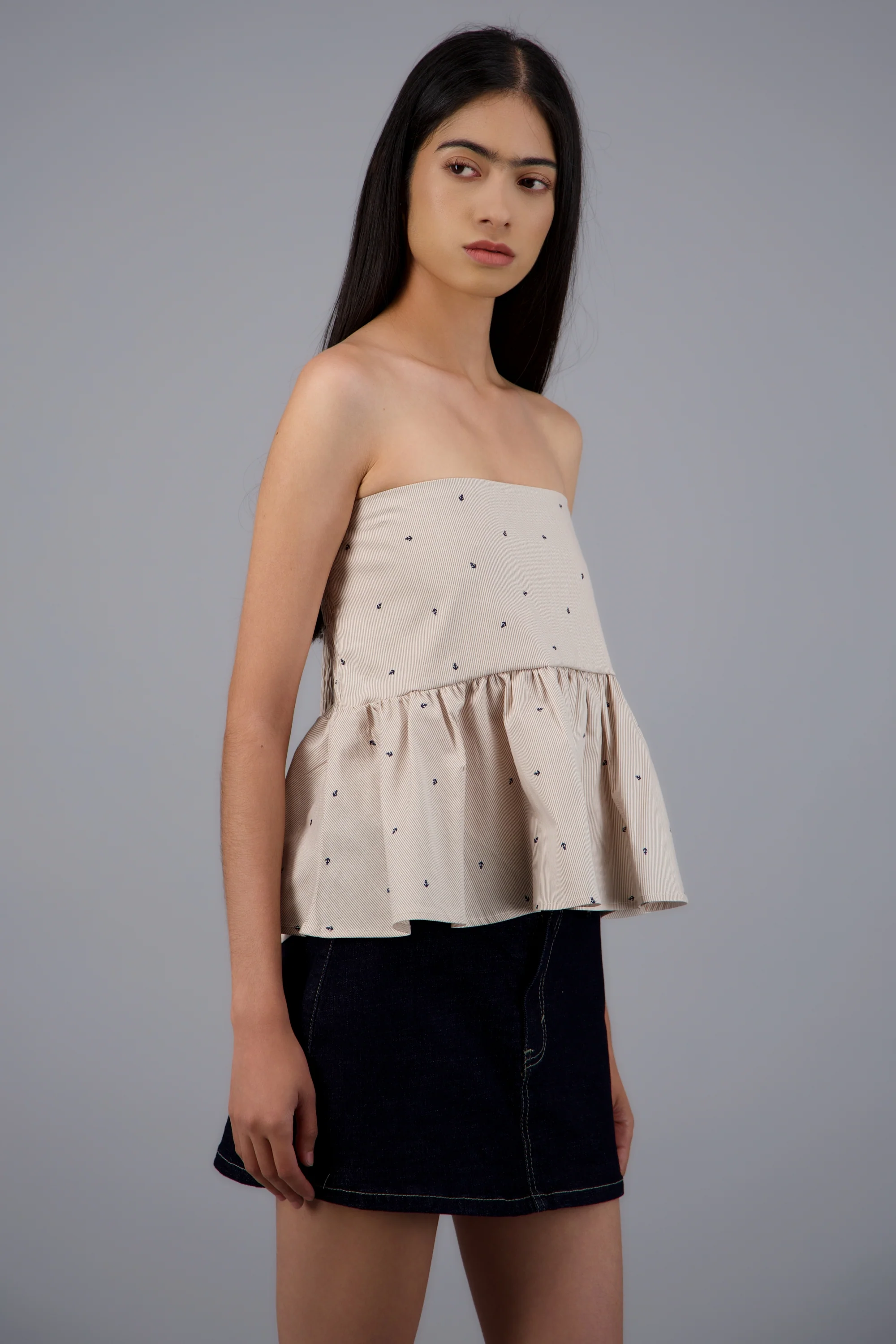 Top strapless detalle olan - Image 2
