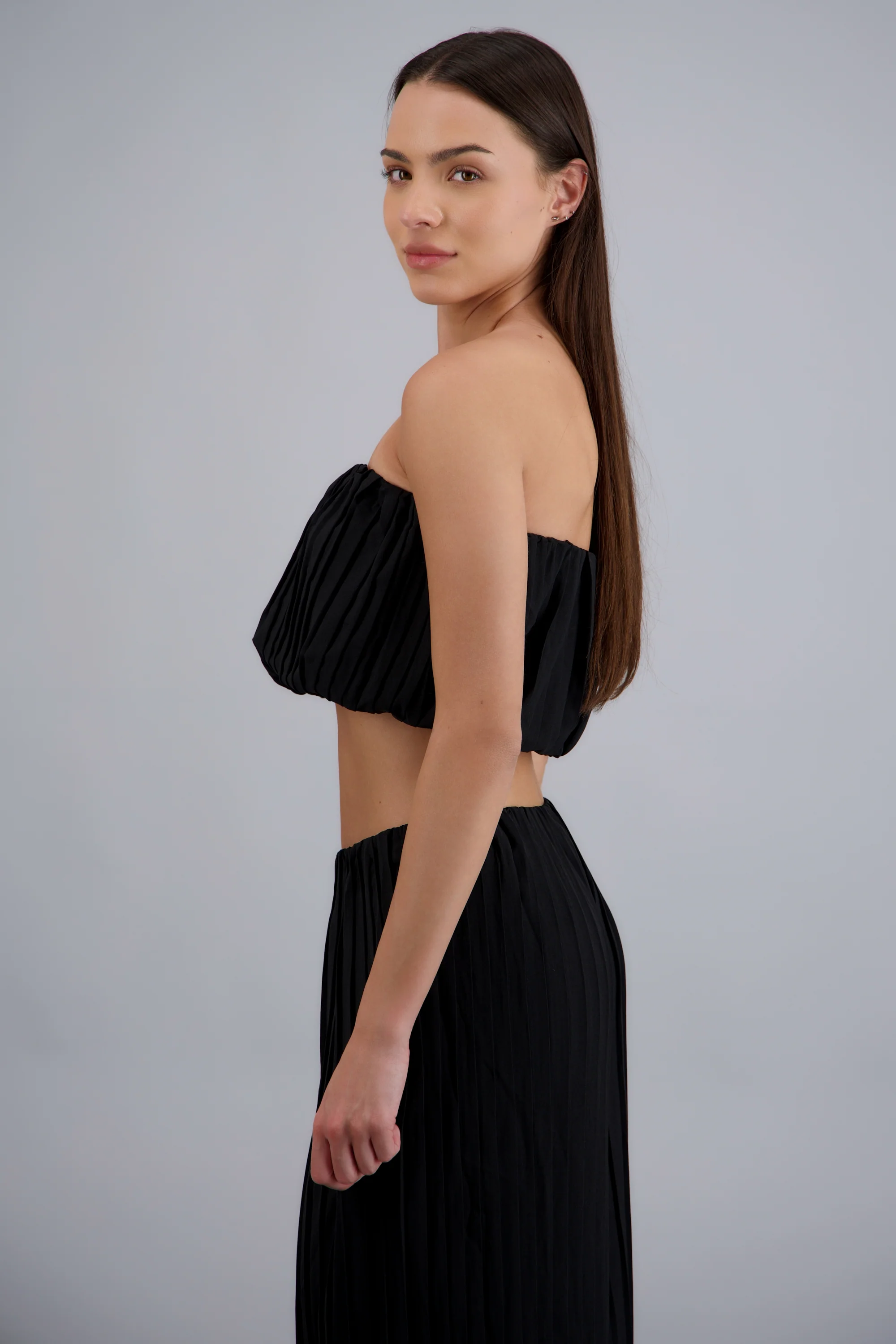 Top strapless detalle textura - Image 3