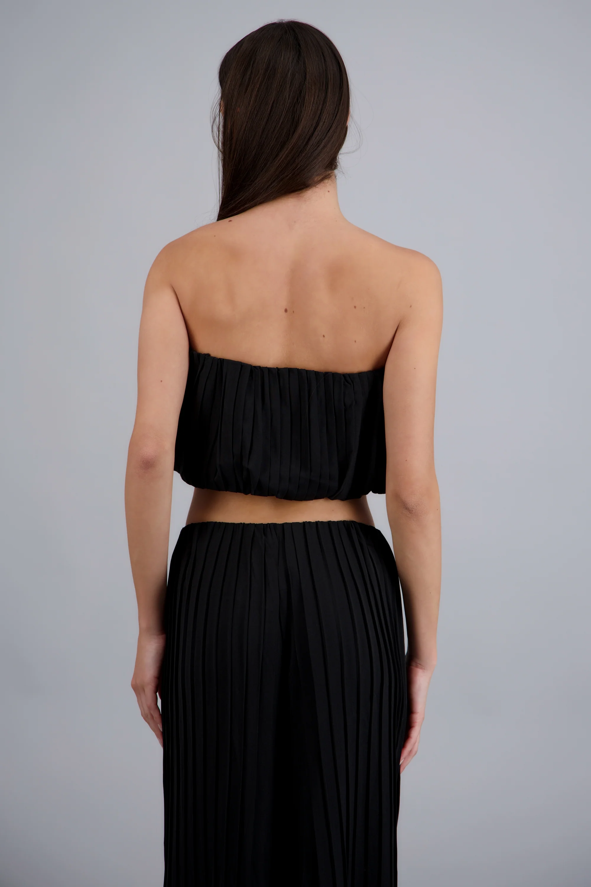 Top strapless detalle textura - Image 4