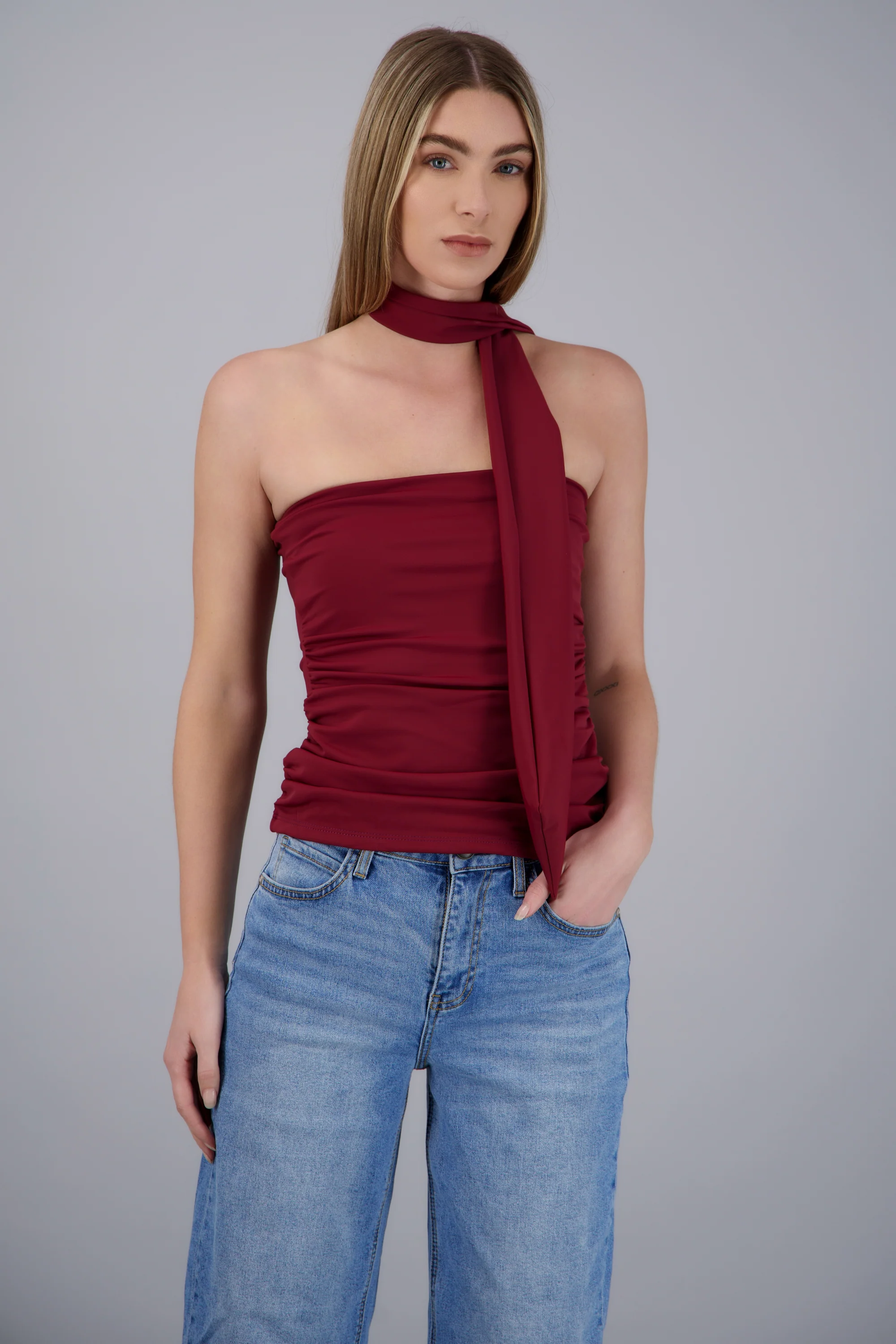 Top strapless drapeado
