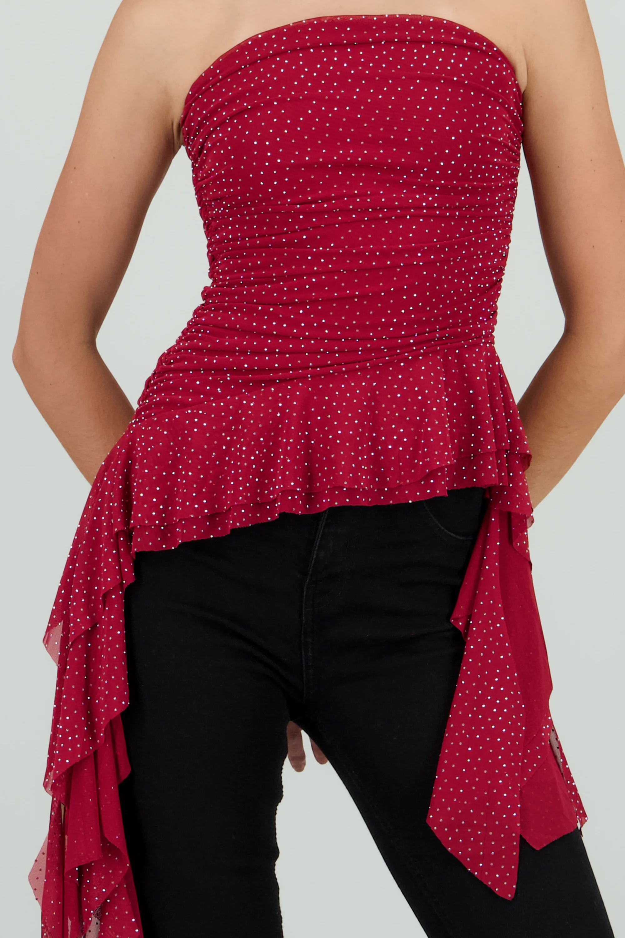 Top strapless drapeado con brillos - Image 5