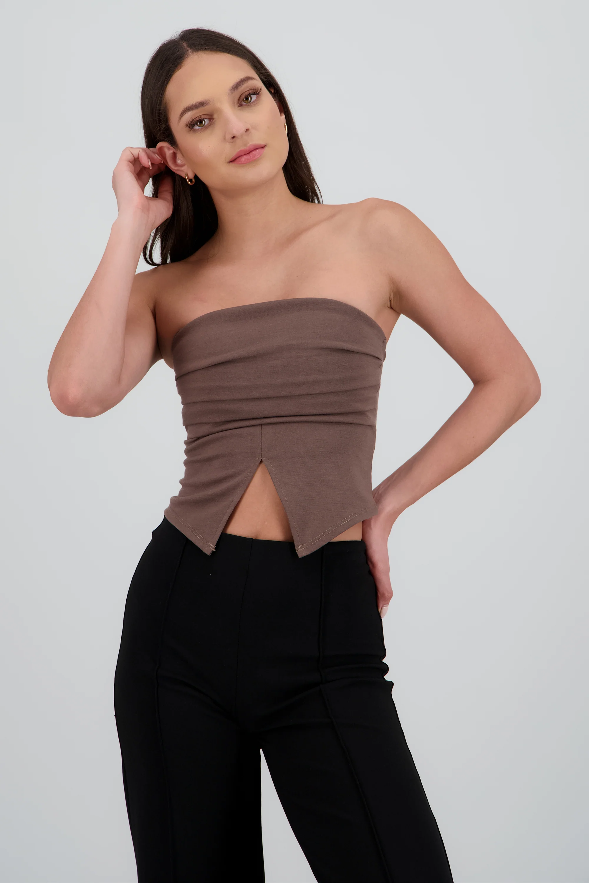 Top strapless plisado