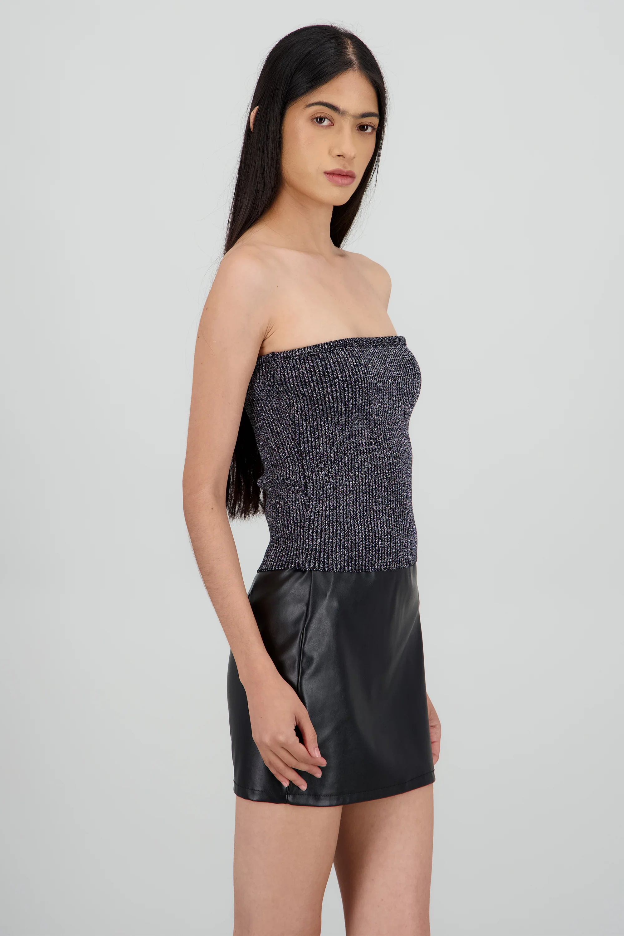 Top strapless tejido detalle brillos - Image 3