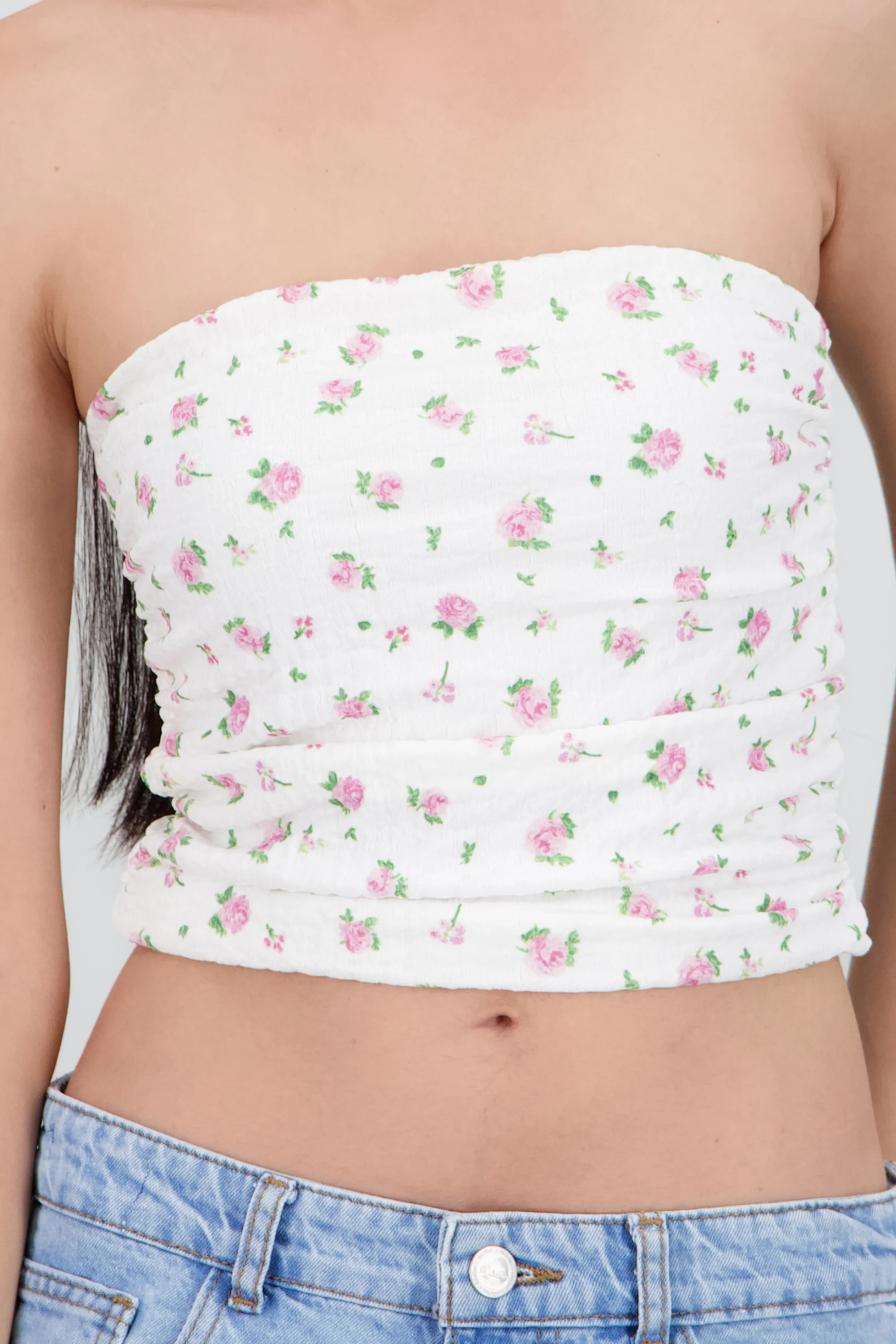 Top strapless tubo detalle textura - Image 5