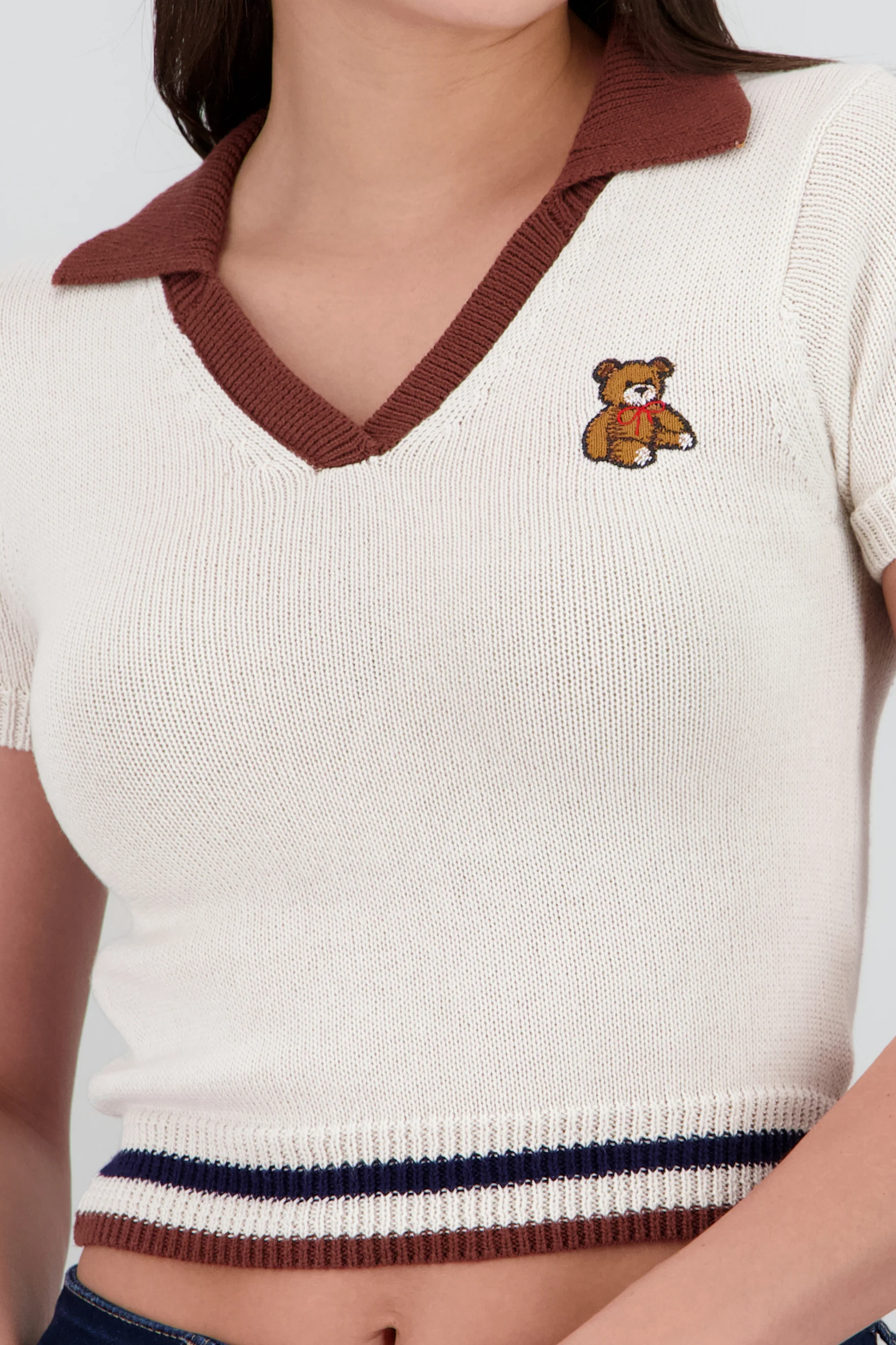 Top tipo polo contraste cuello oso - Image 5