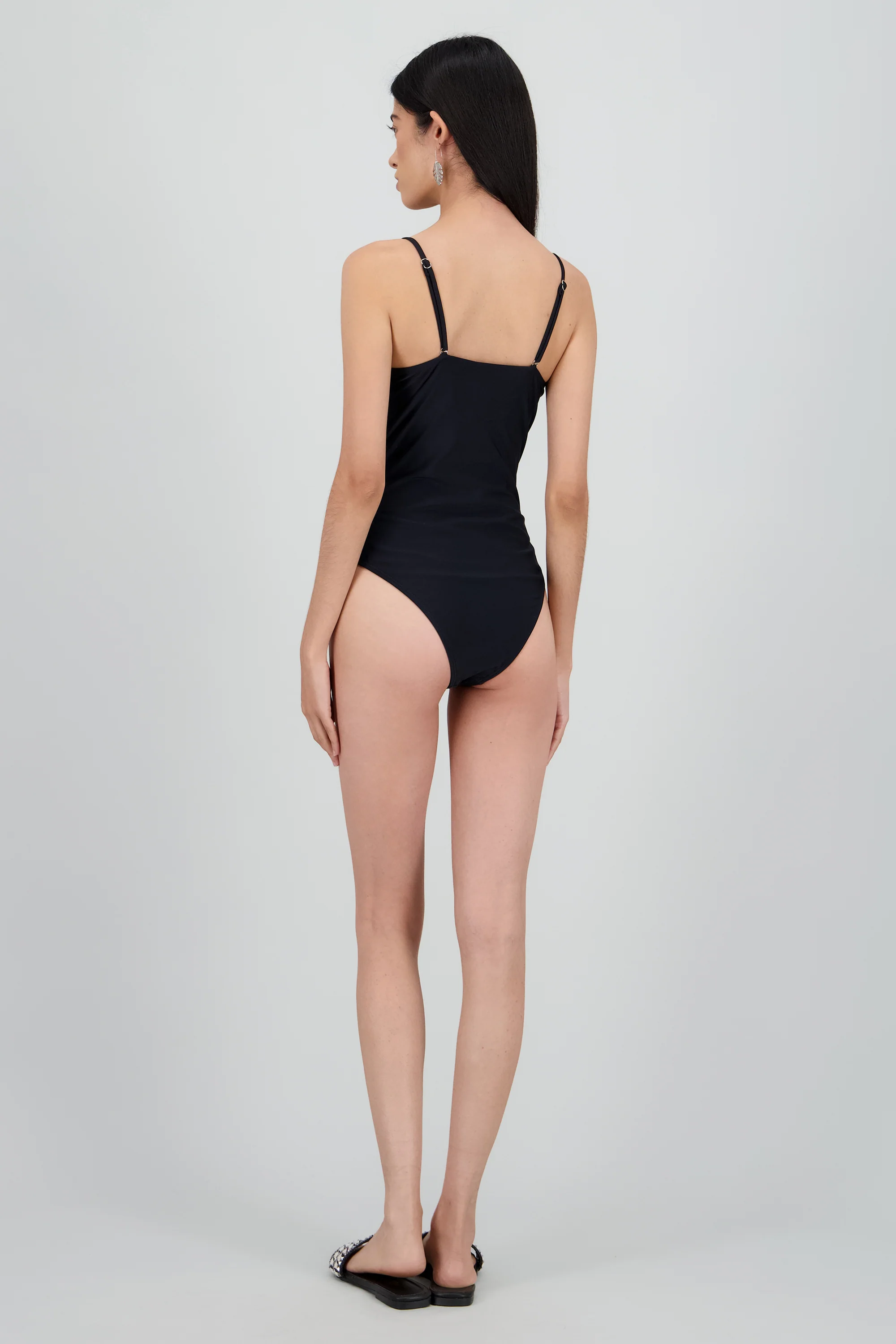 Traje de baño detalle aros irregulares - Image 4