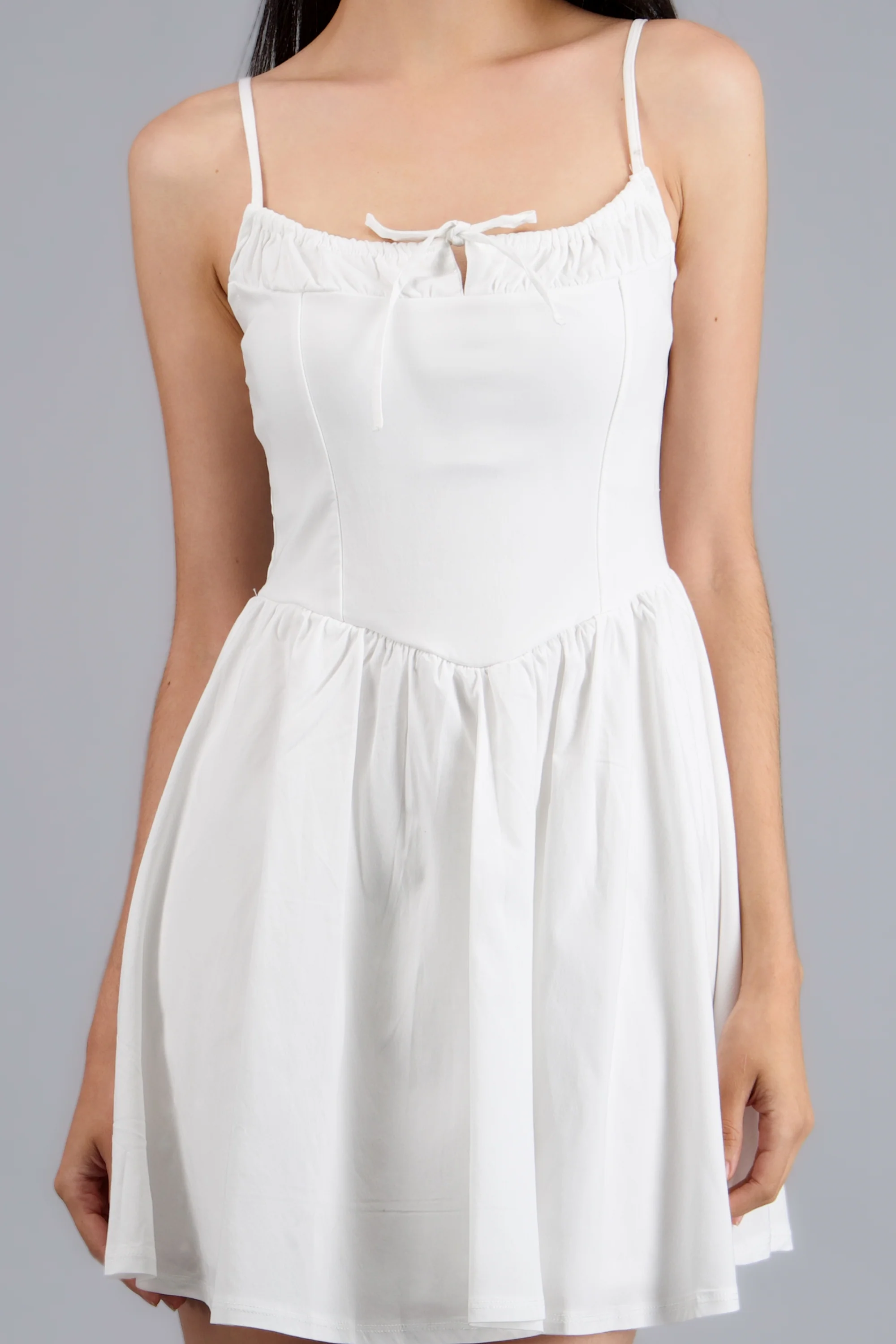 vestido corto escote recto - Image 5