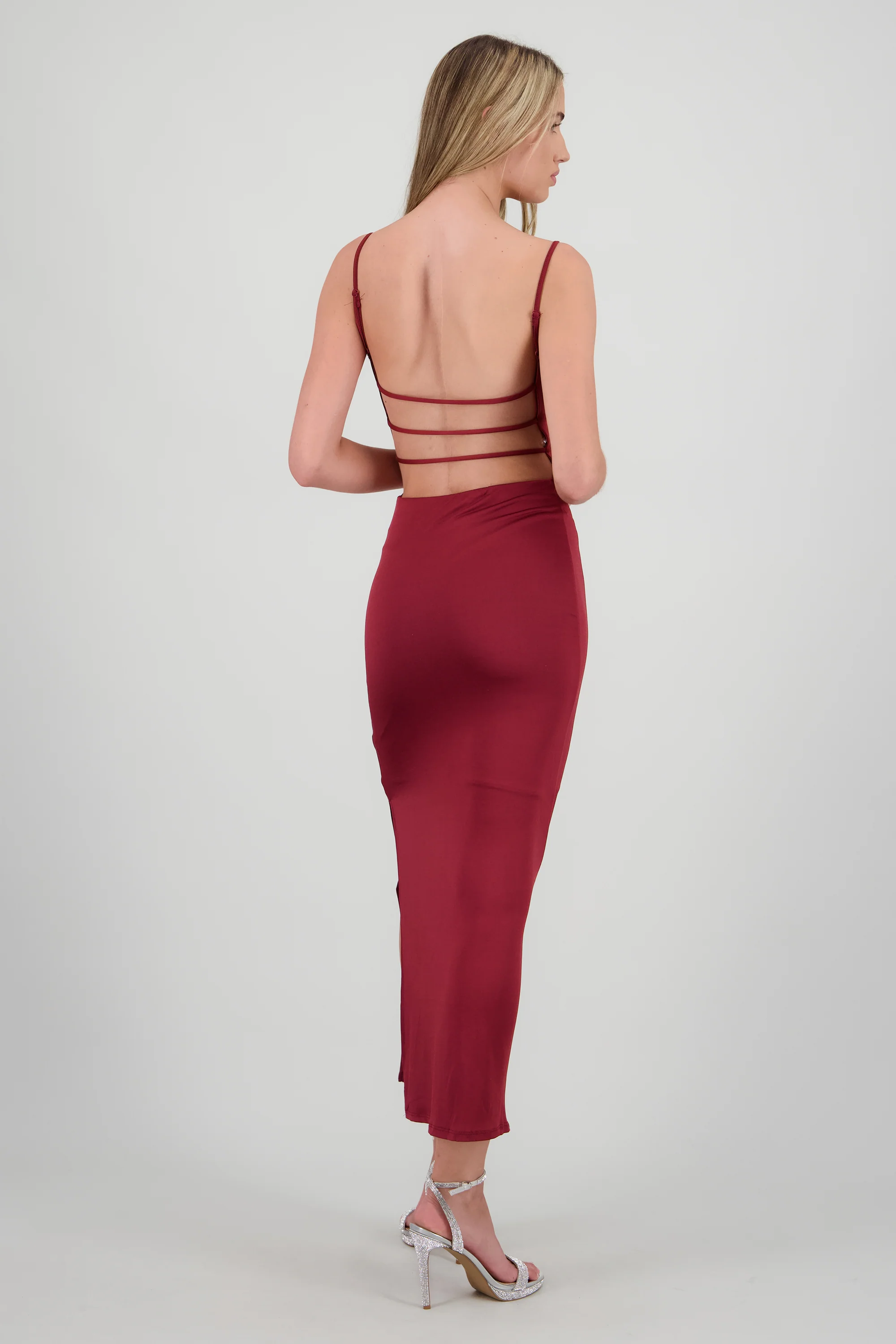 Vestido cuello cascada escote espalda - Image 3