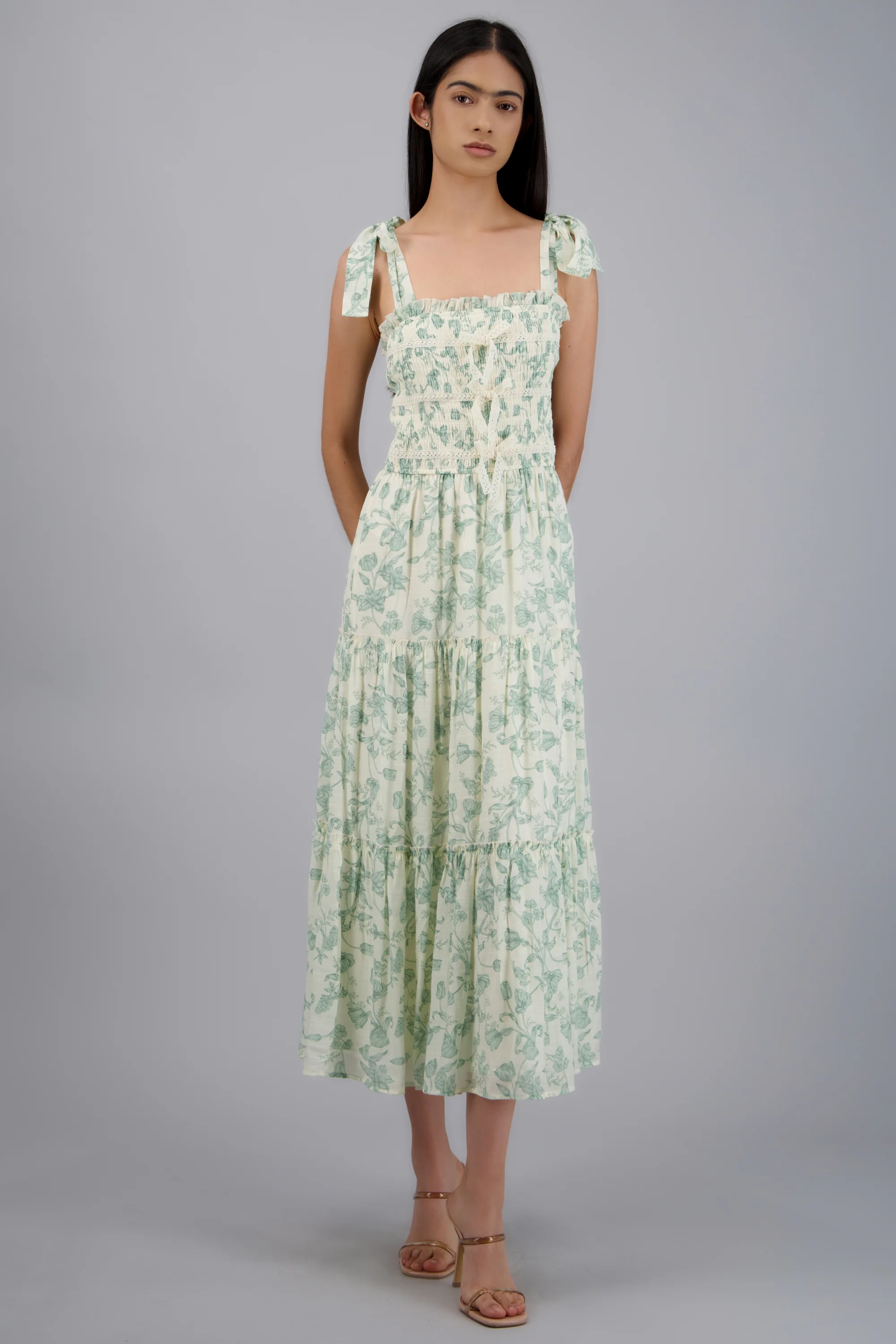Vestido detalle moños estampado flores