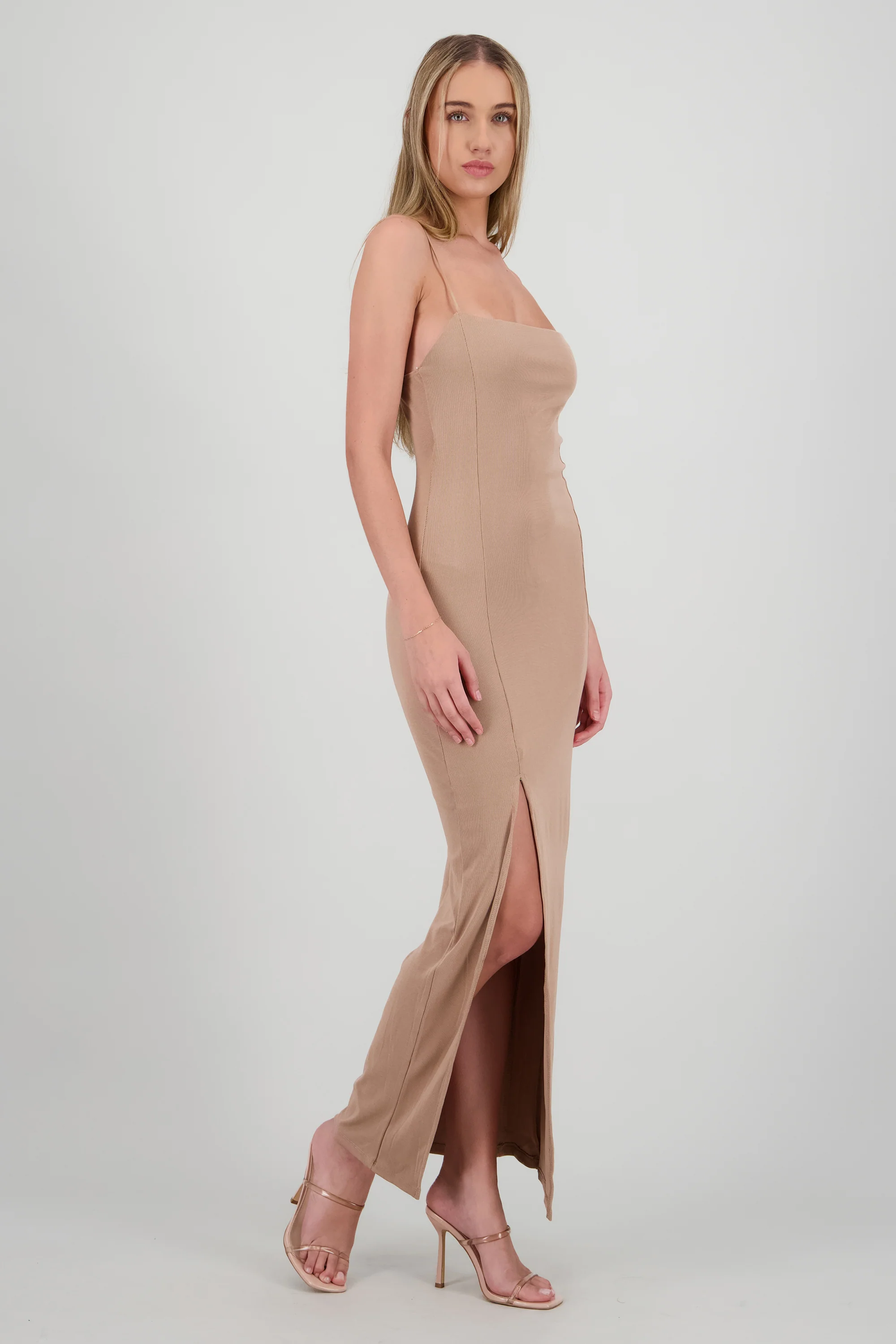 Vestido escote cuadrado tirantes - Image 3