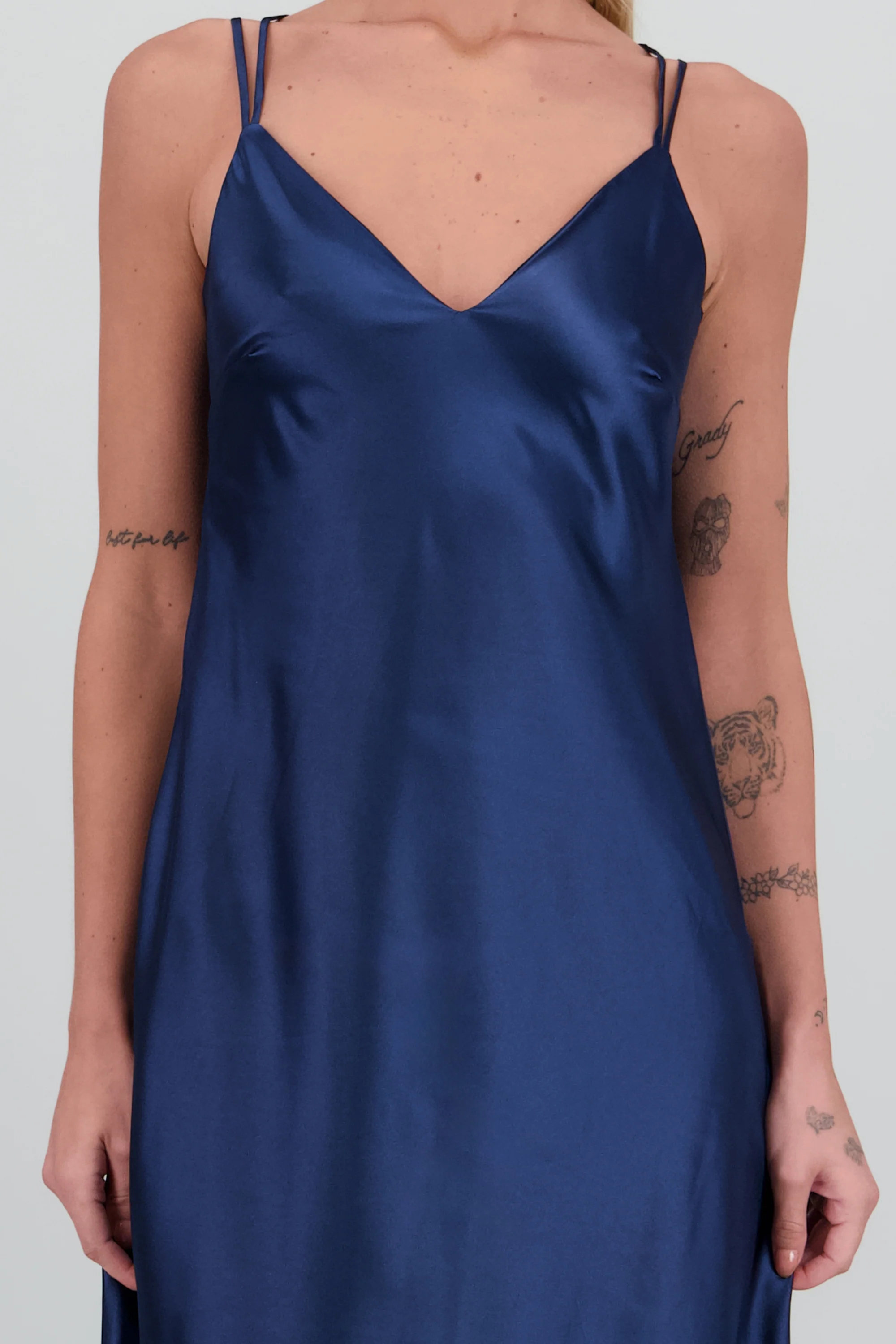 Vestido escote espalda tirantes cruzados - Image 5