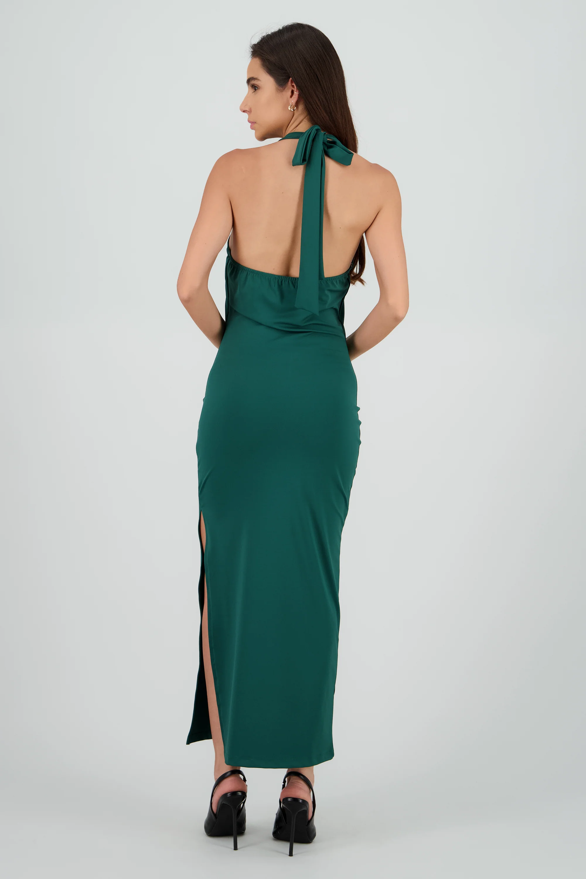 Vestido halter escote cascada - Image 4