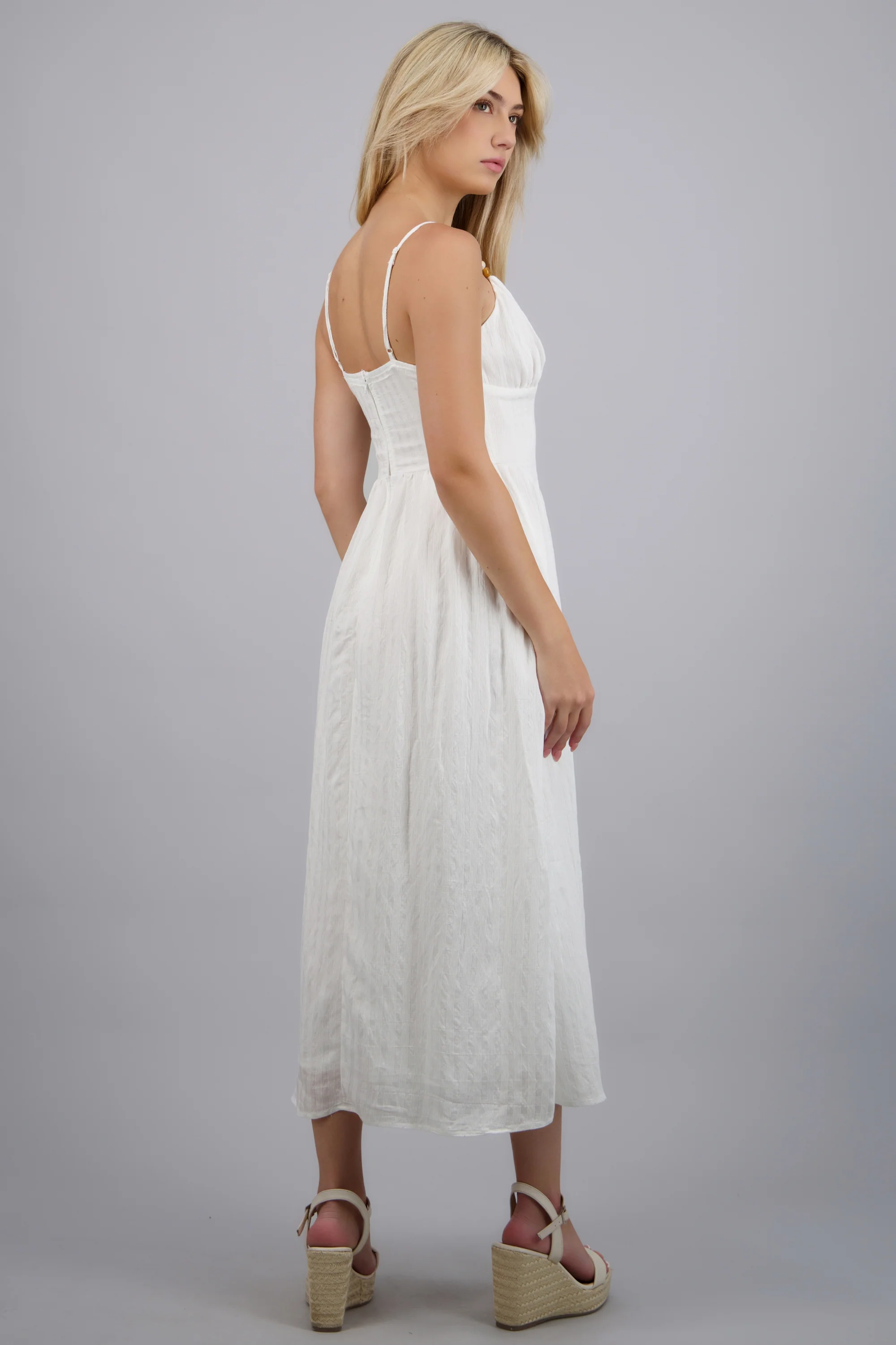 Vestido liso tirantes detalle cuentas - Image 4