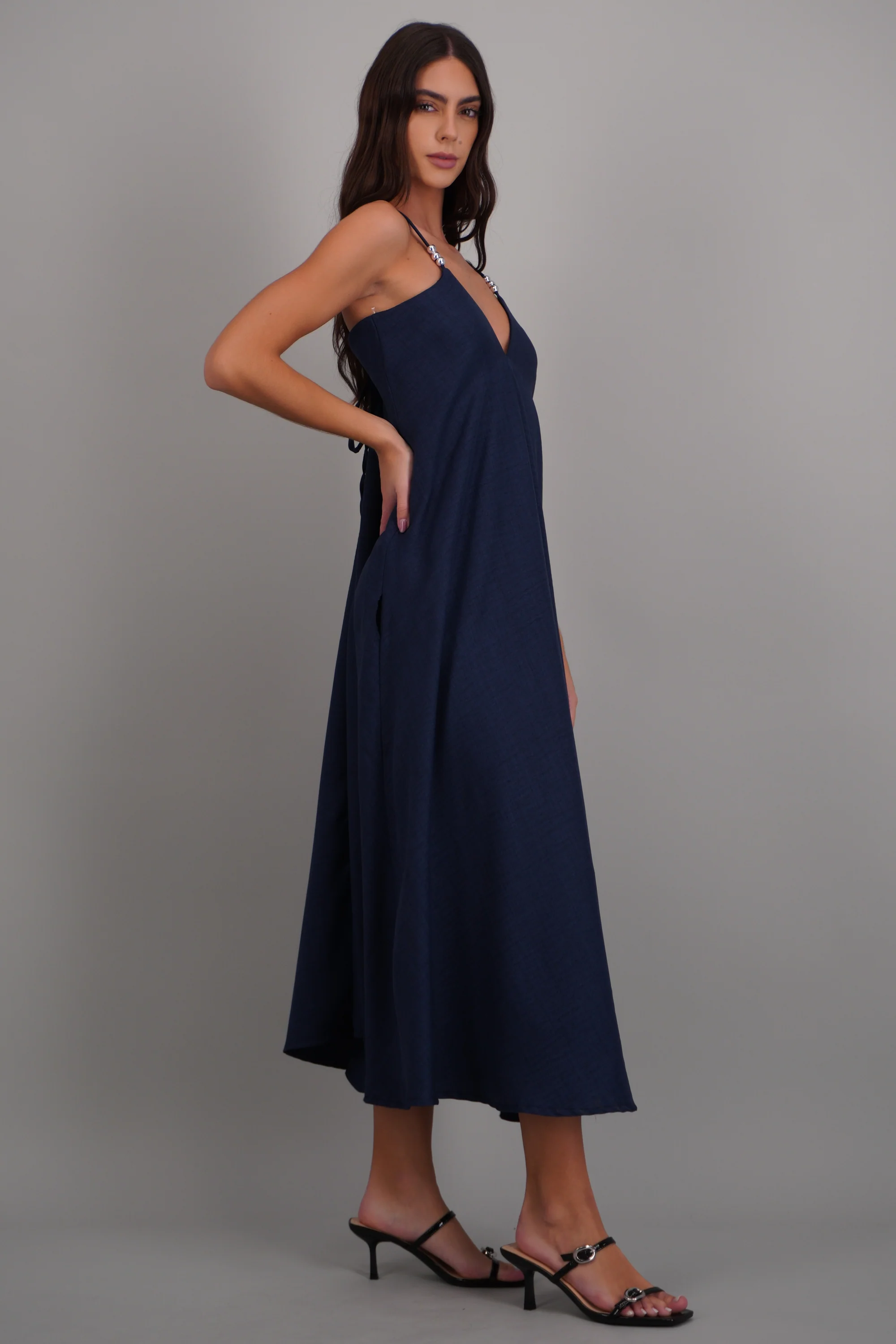 Vestido maxi amplio detalle tirantes - Image 2