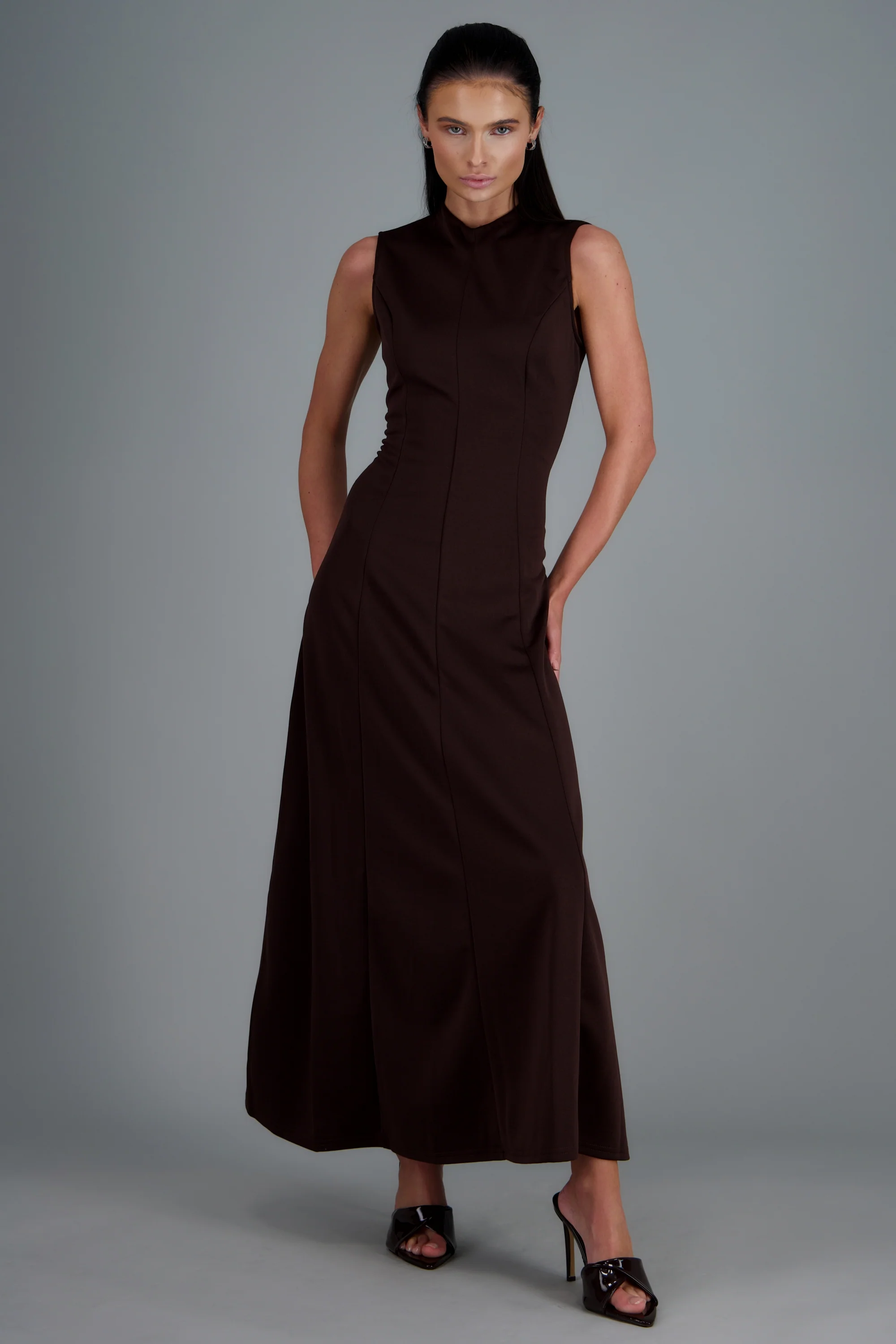 Vestido maxi cuello alto - Image 3