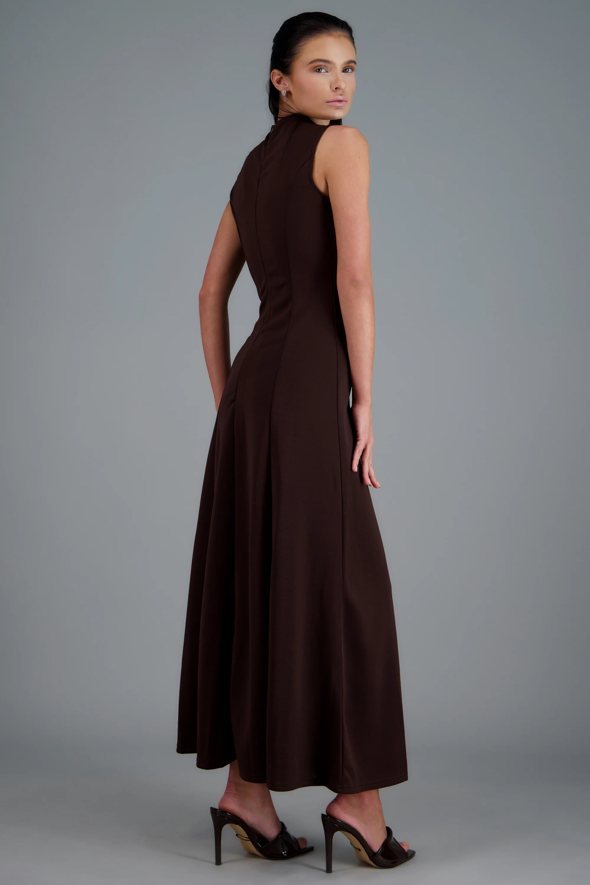 Vestido maxi cuello alto - Image 4