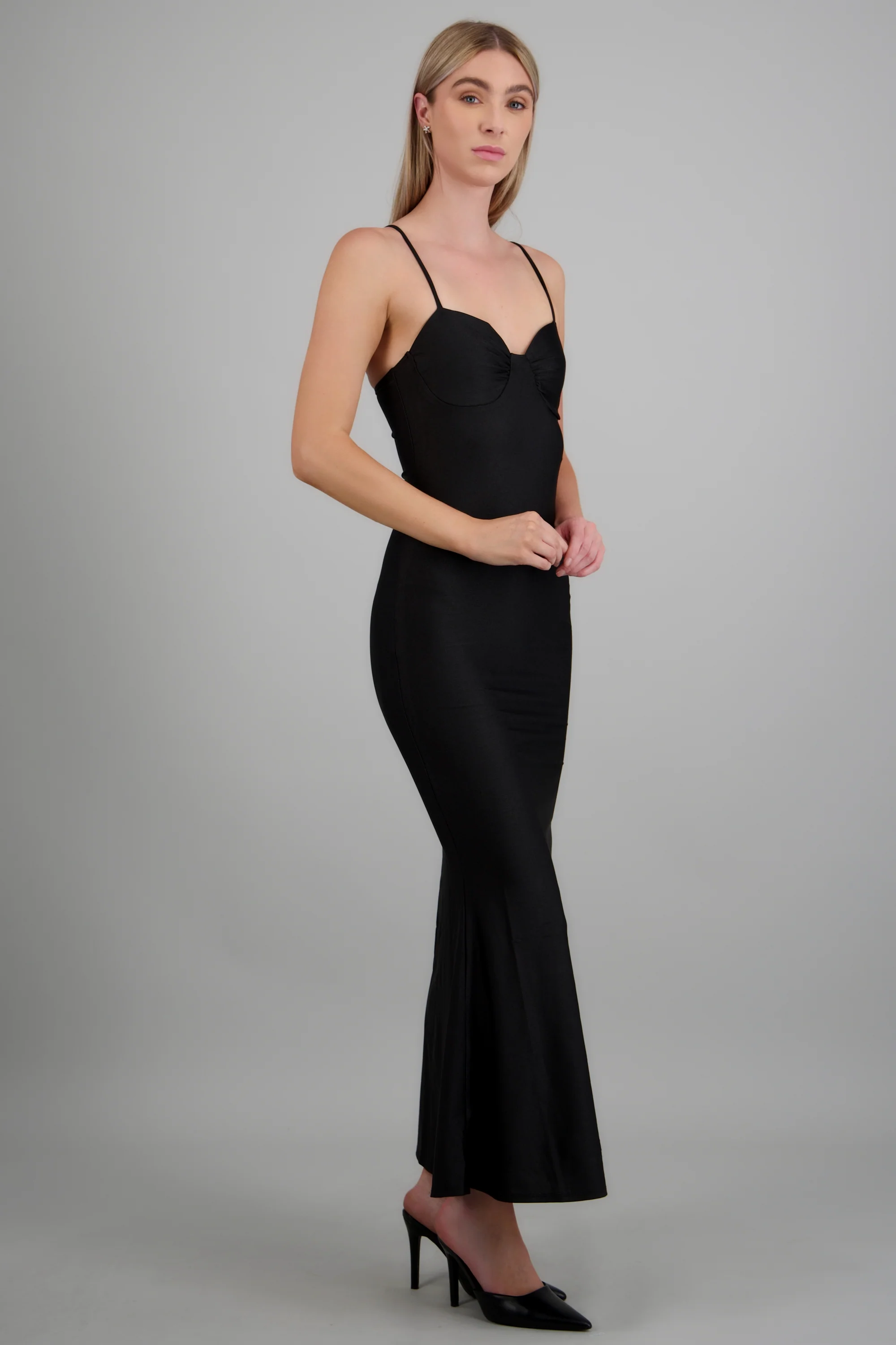 Vestido maxi detalle copas - Image 3