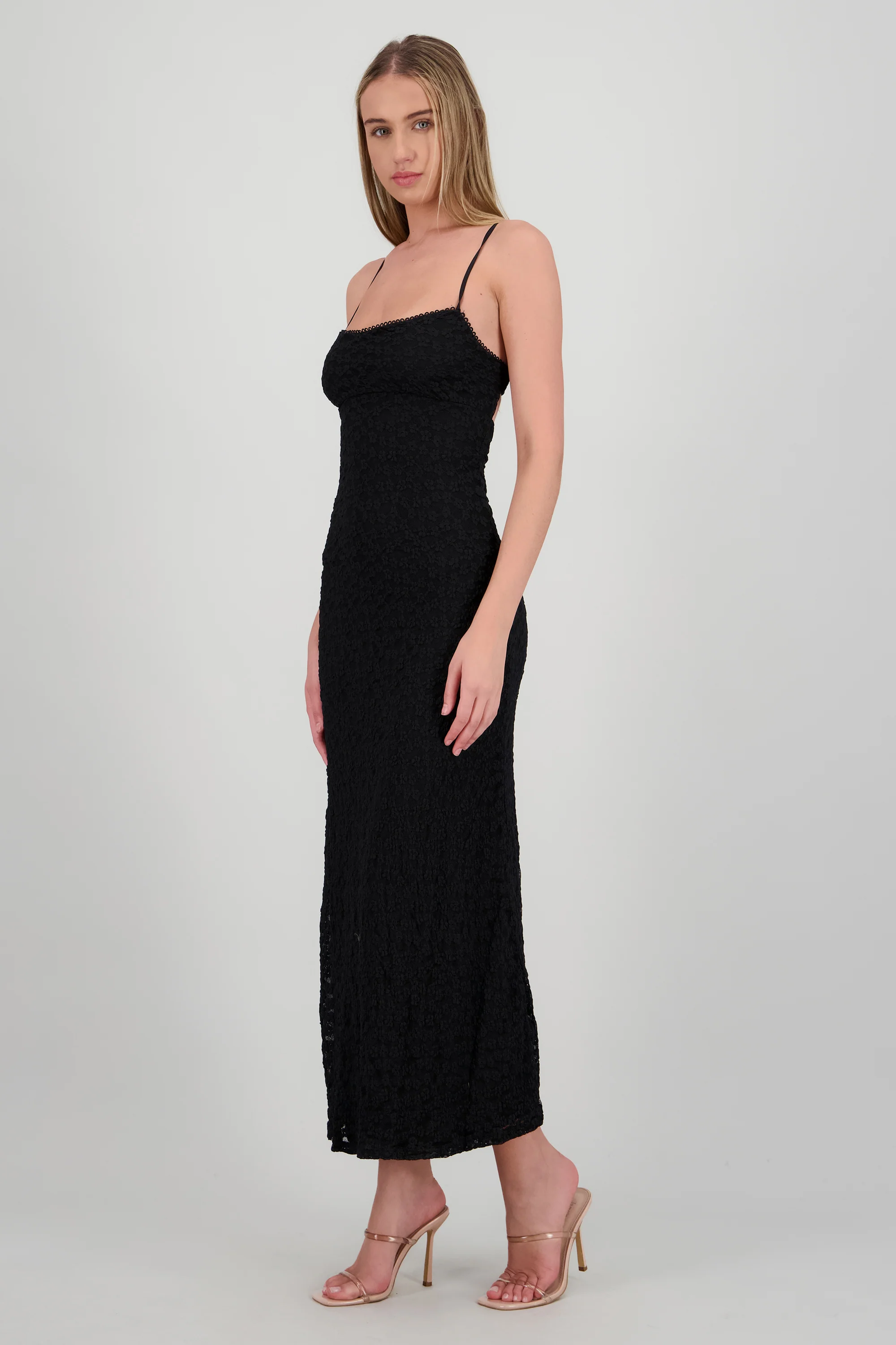 Vestido maxi encaje detalle espalda - Image 3