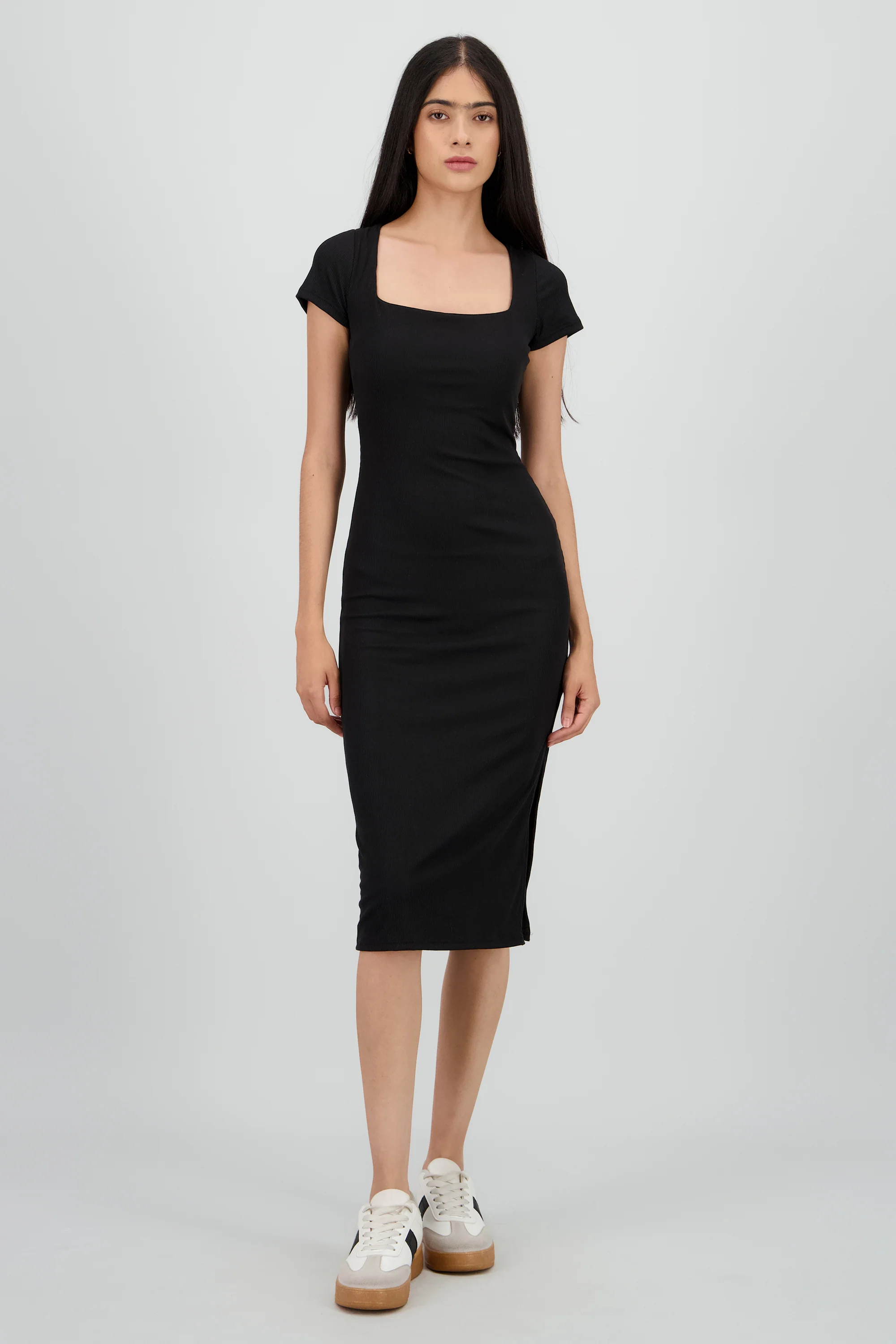 Vestido maxi escote cuadrado