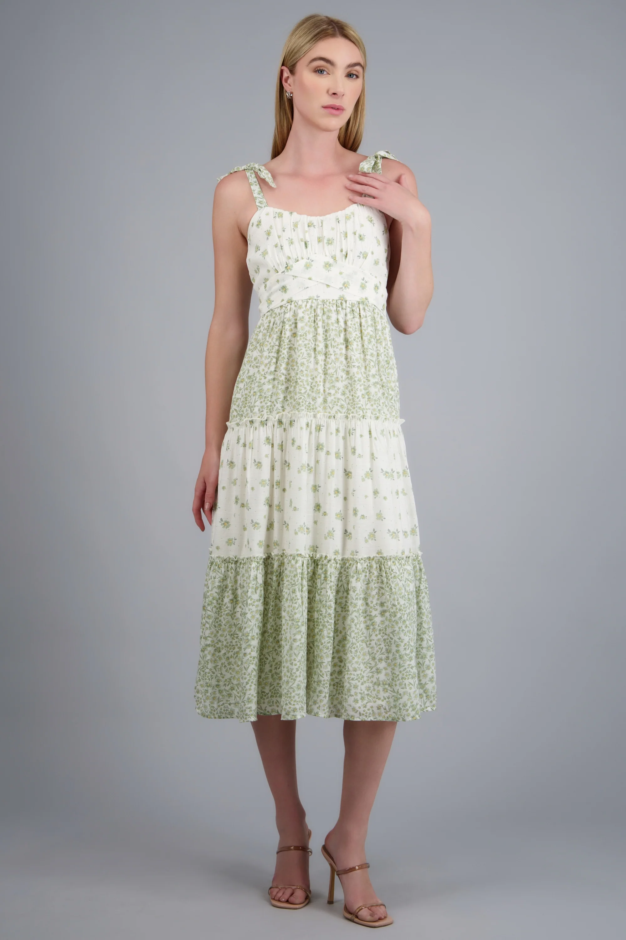 Vestido maxi flores detalle bloques