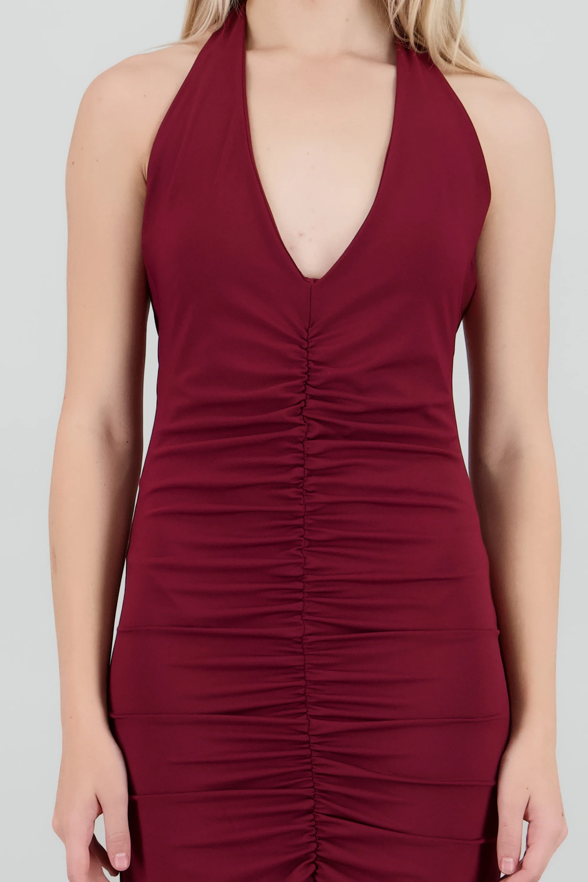 Vestido maxi halter drapeado - Image 5