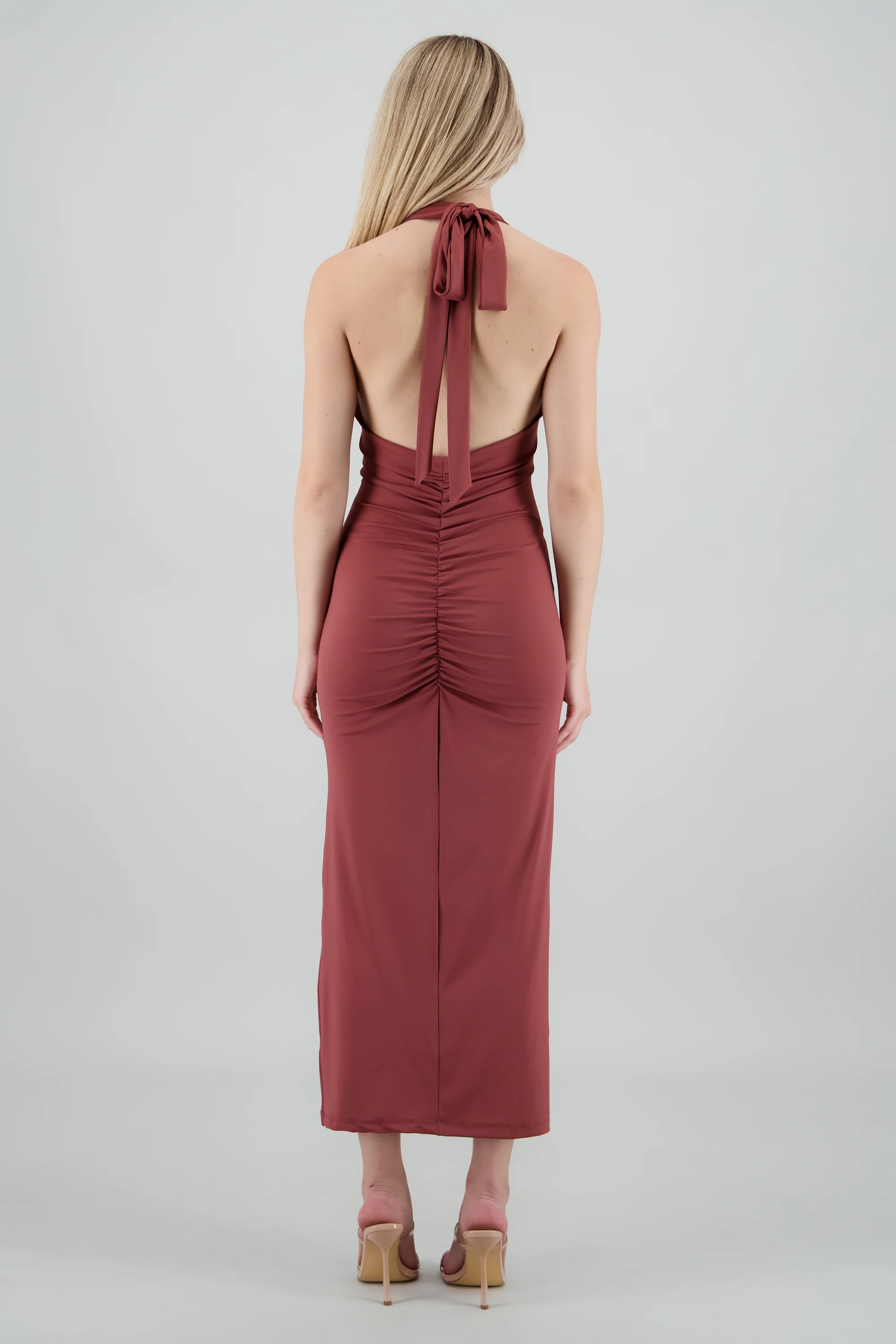 Vestido maxi halter drapeado - Image 4
