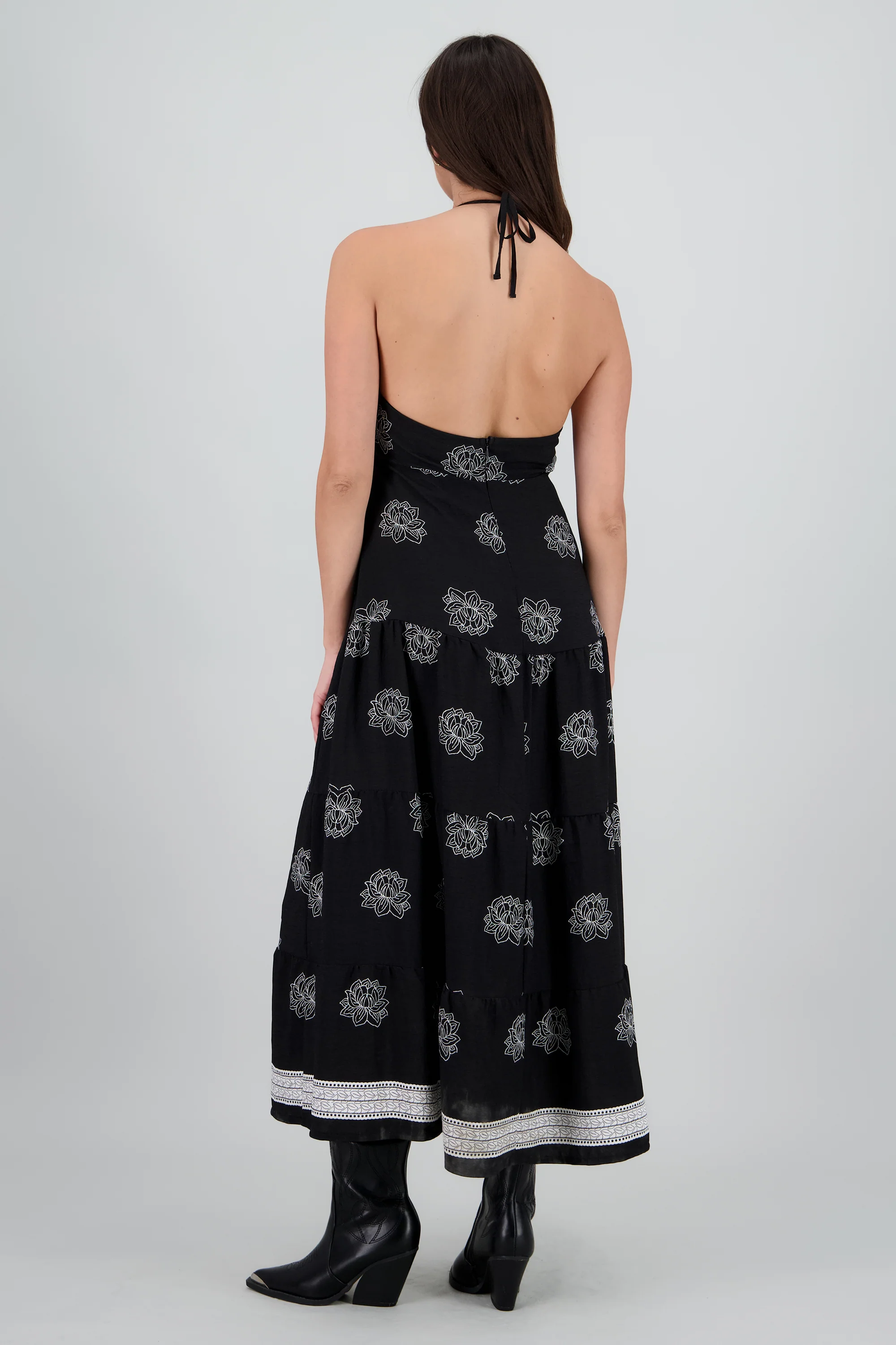 Vestido maxi halter fluido estampado flores - Image 4