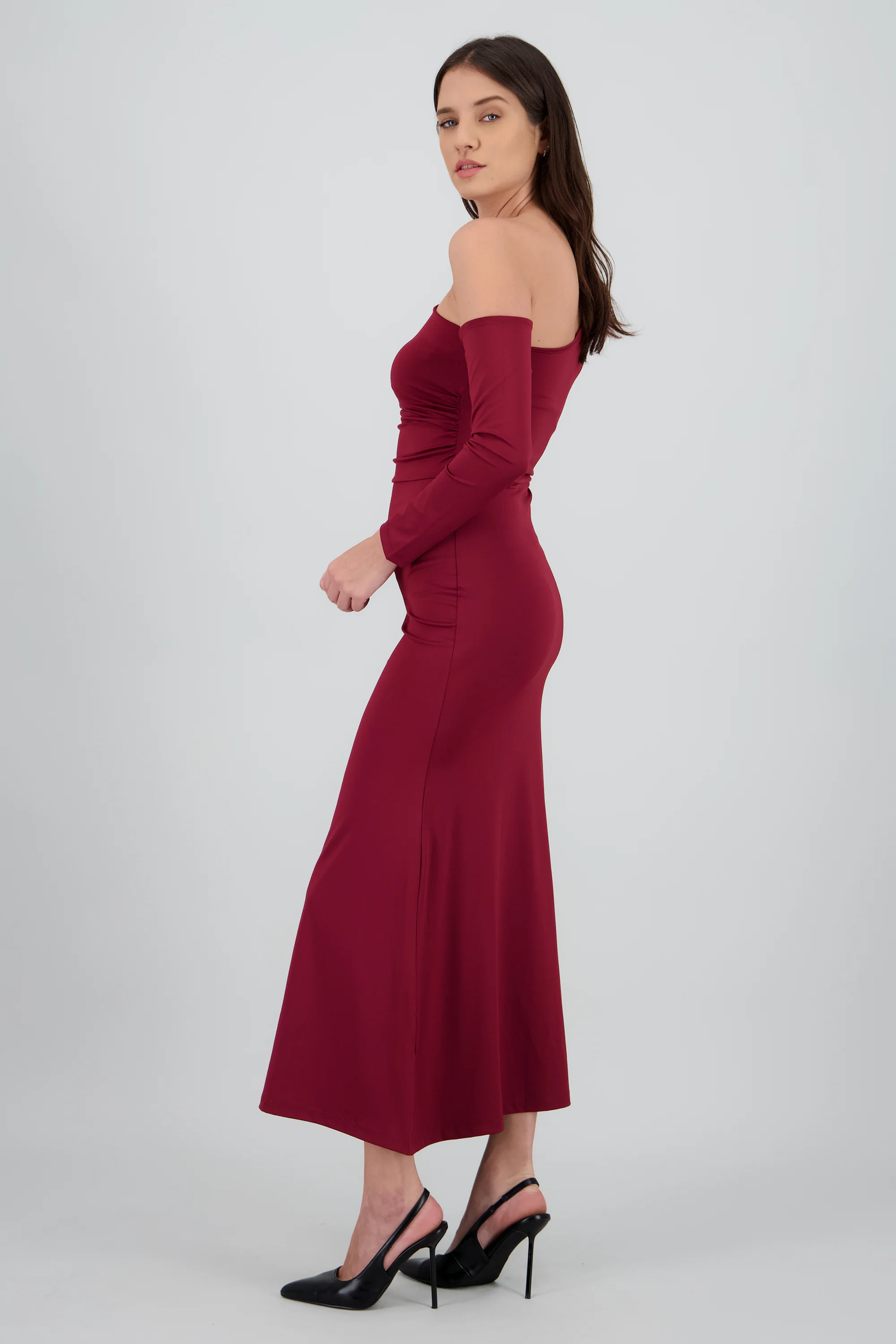 Vestido maxi one shoulder manga larga - Image 3