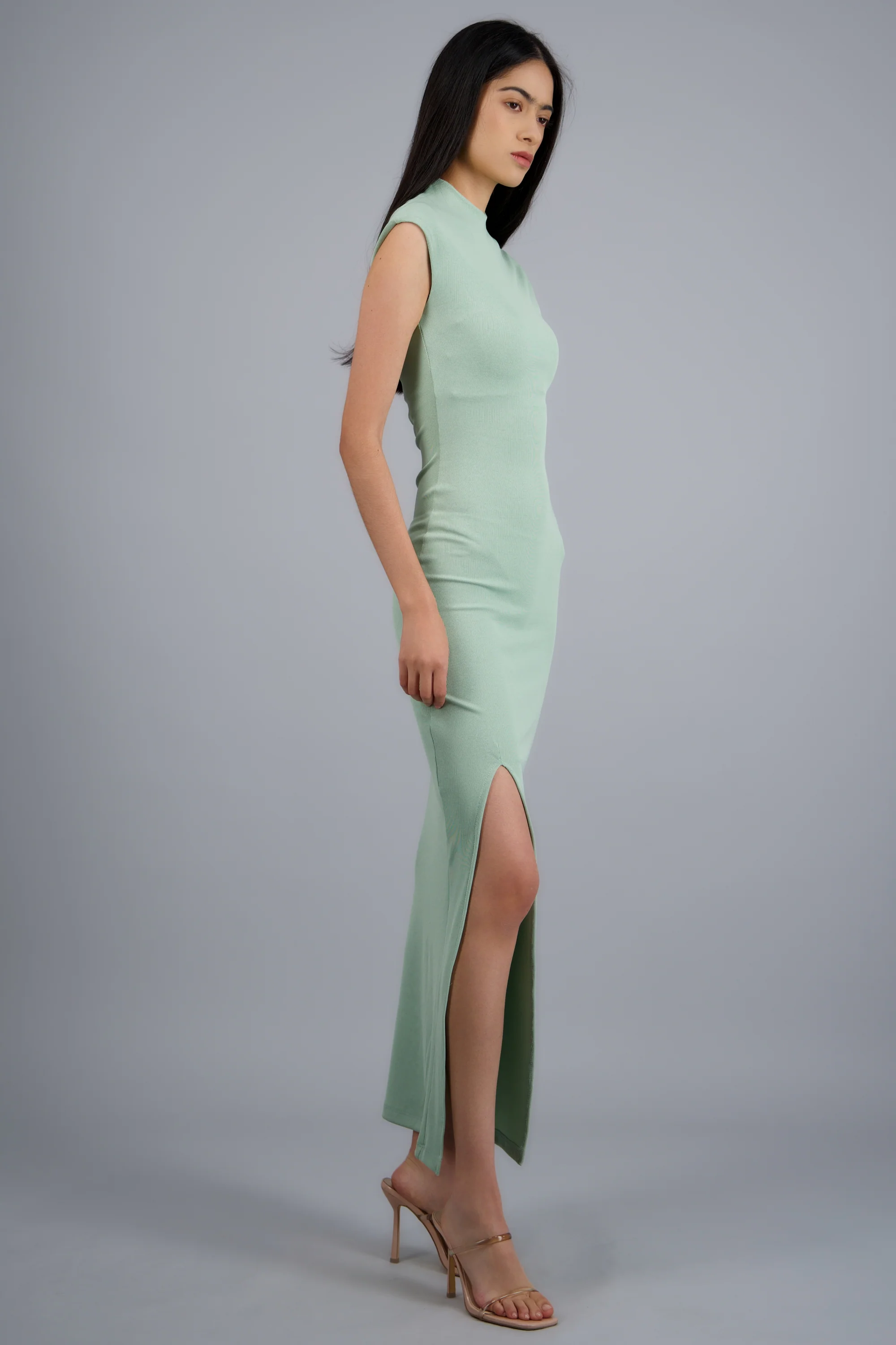 Vestido maxi rib sin mangas cuello redondo - Image 3