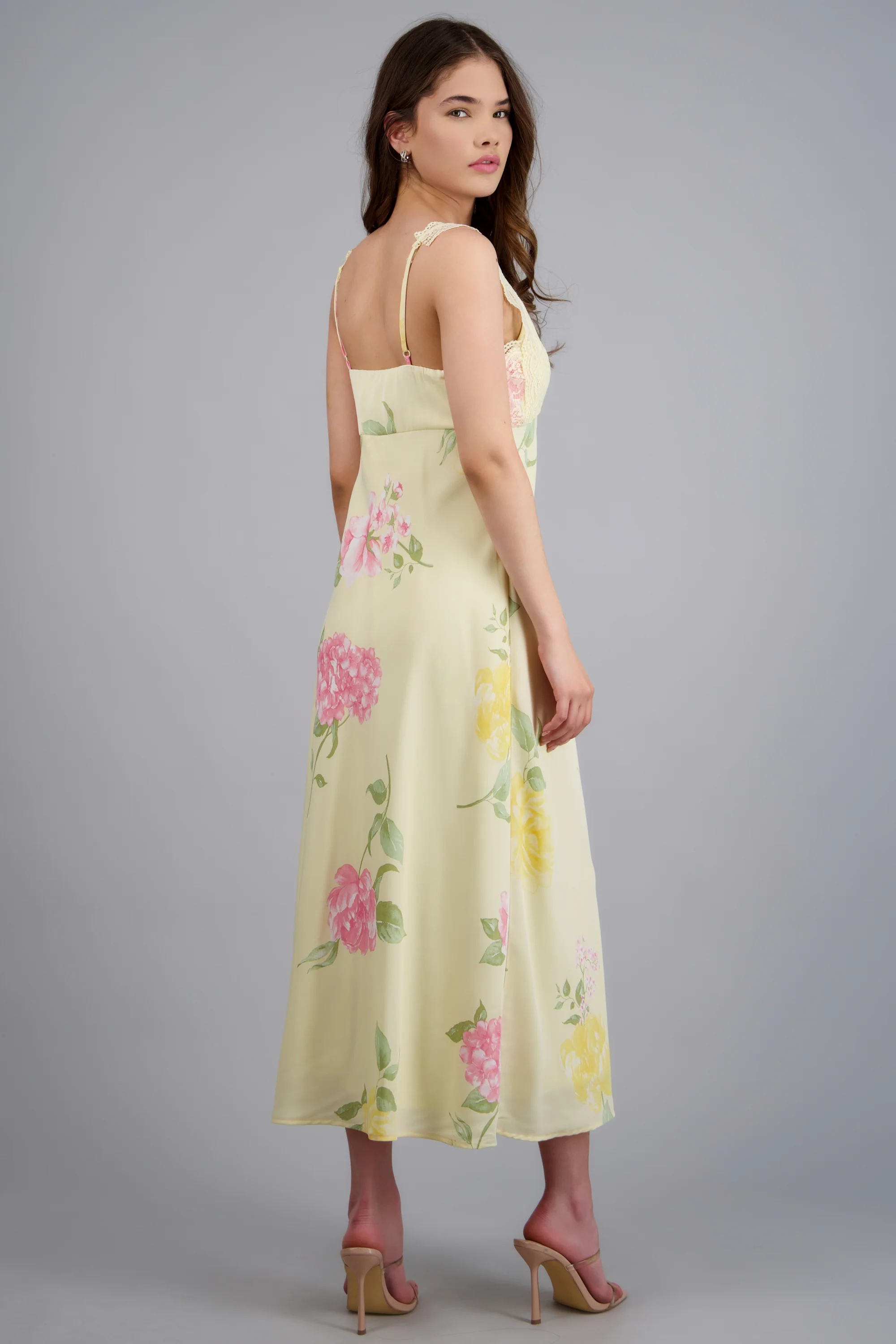 Vestido maxi satin flores detalle encaje - Image 4