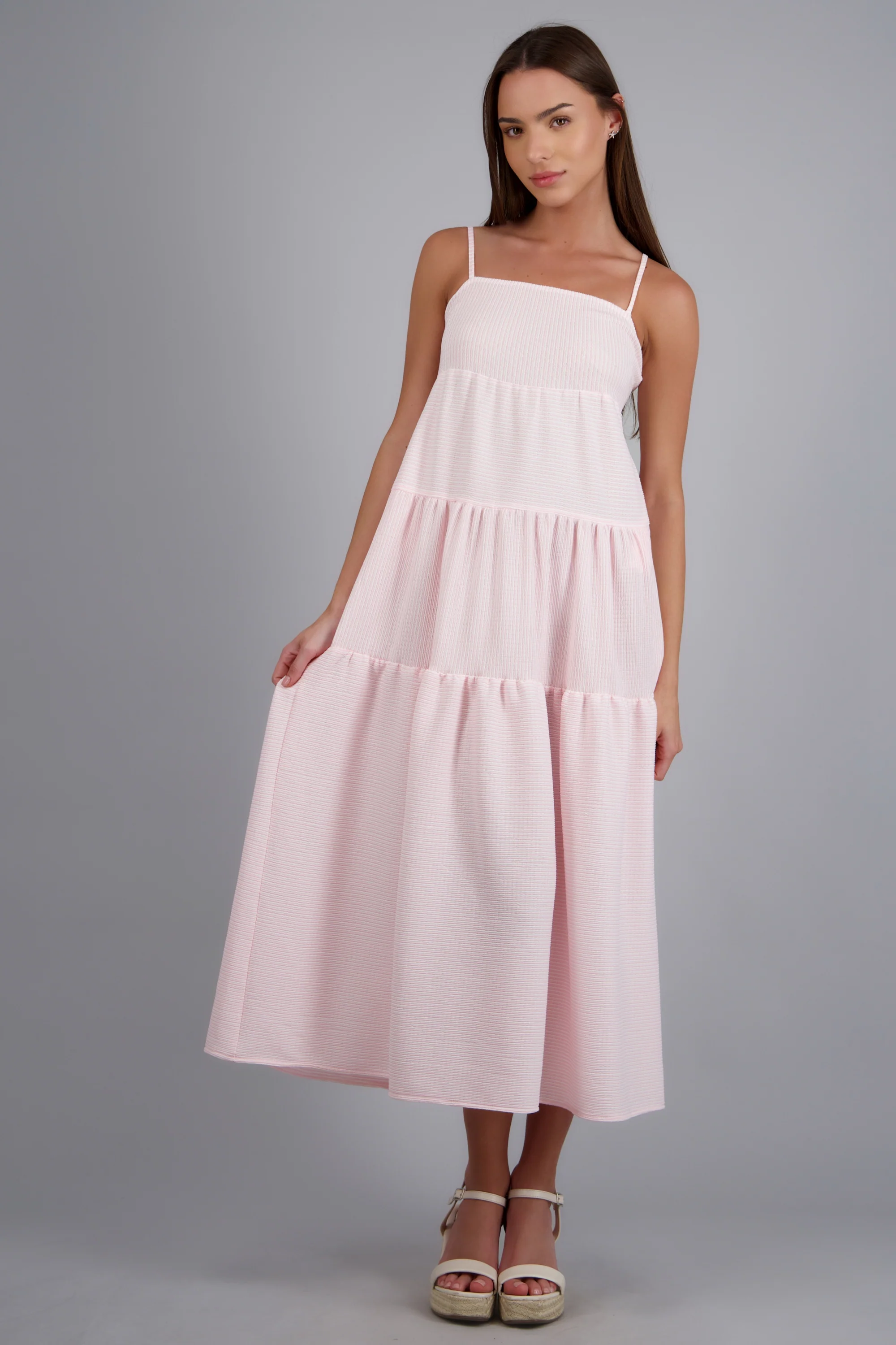 Vestido maxi sin mangas detalle olanes