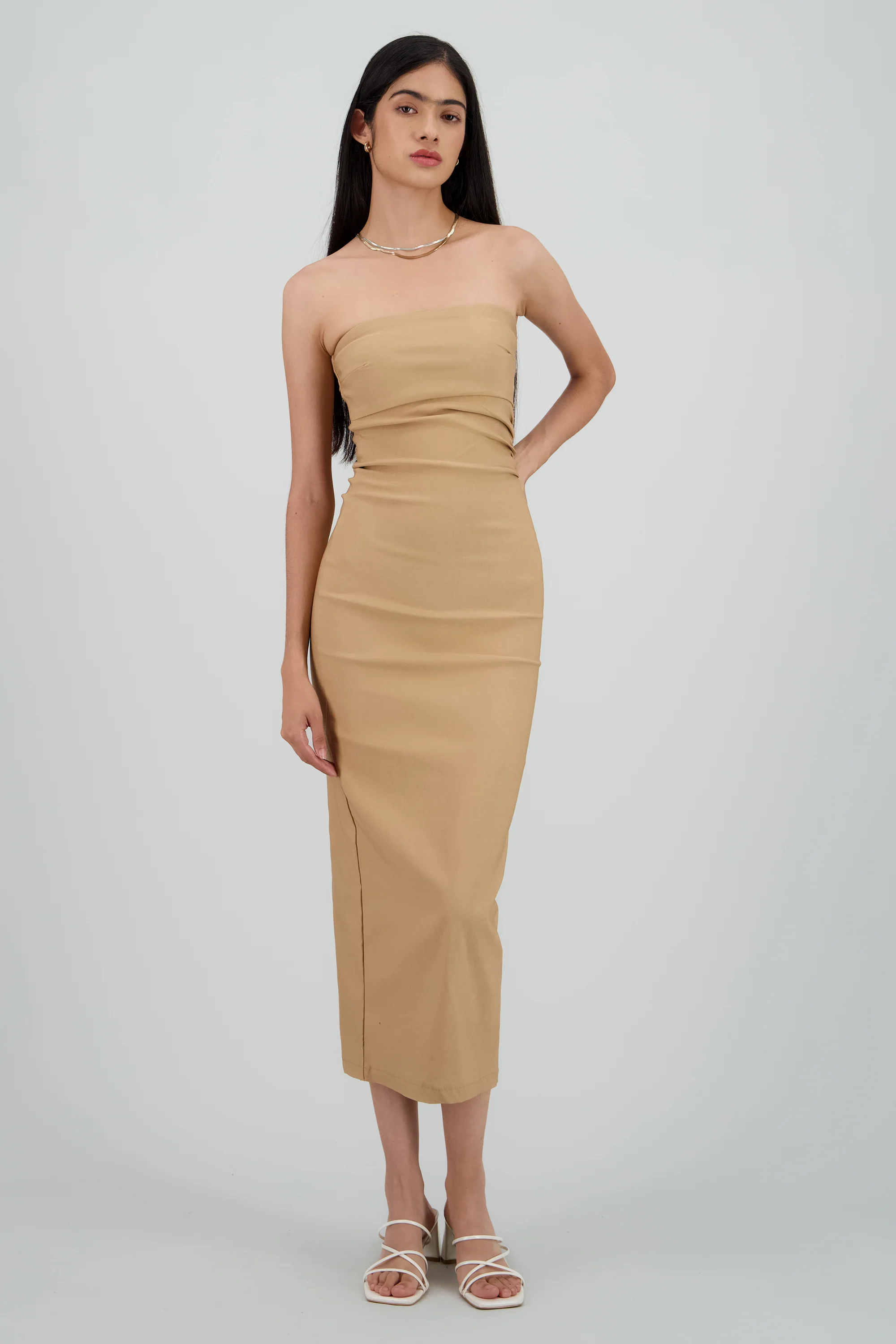 Vestido maxi strapless drapeado hypsters
