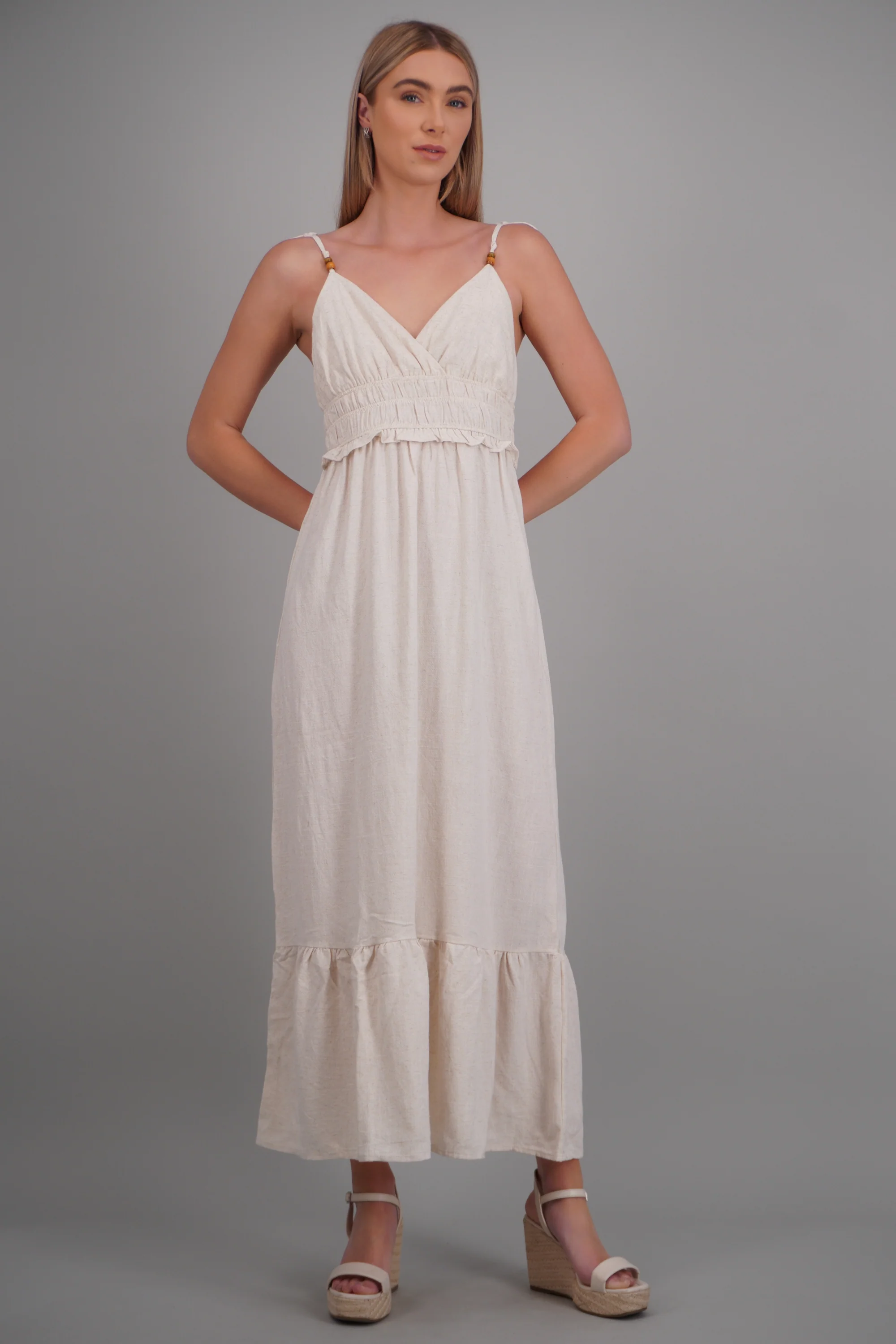 Vestido maxi tirantes detalle smock - Image 2
