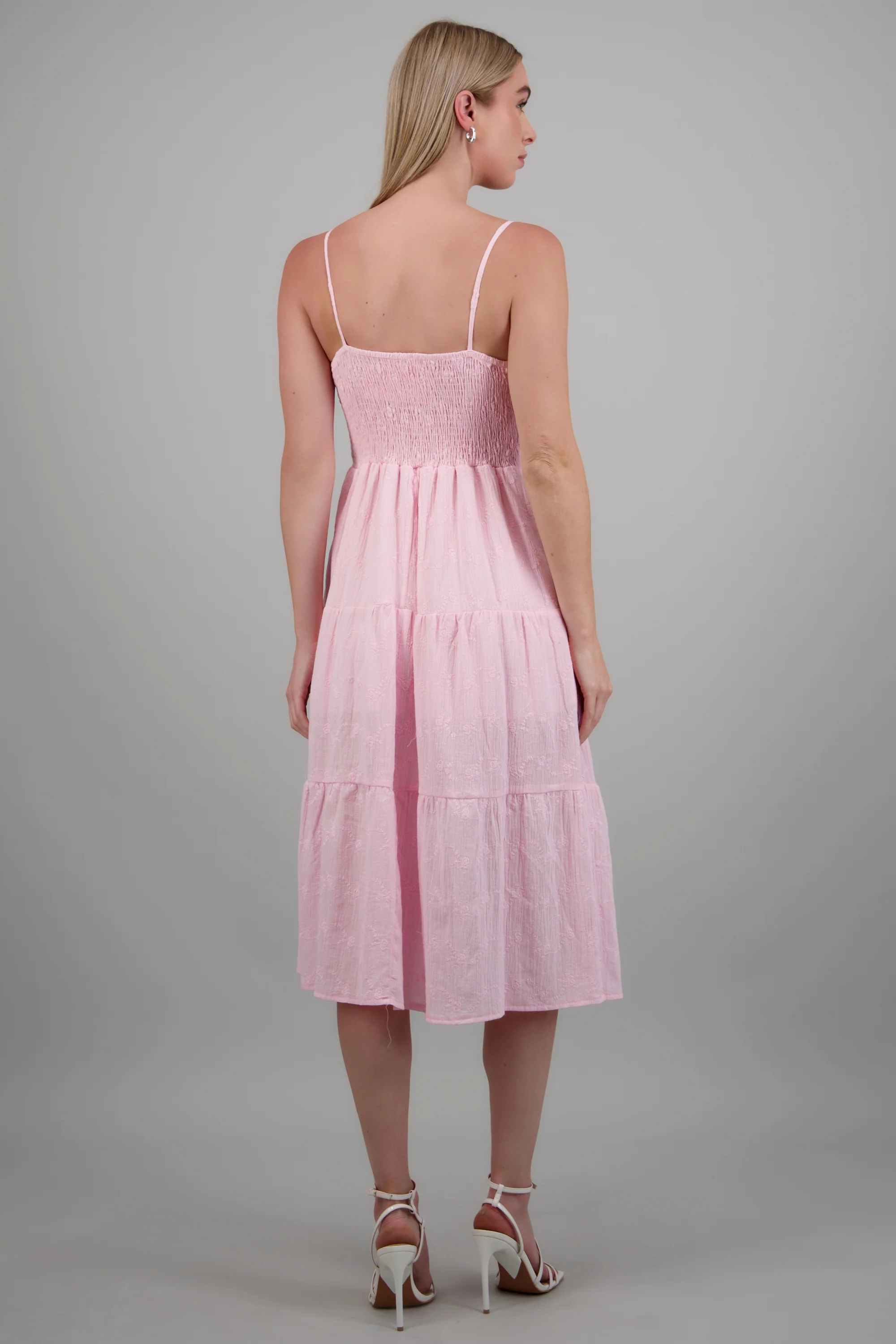 Vestido maxi tirantes detalle textura - Image 4