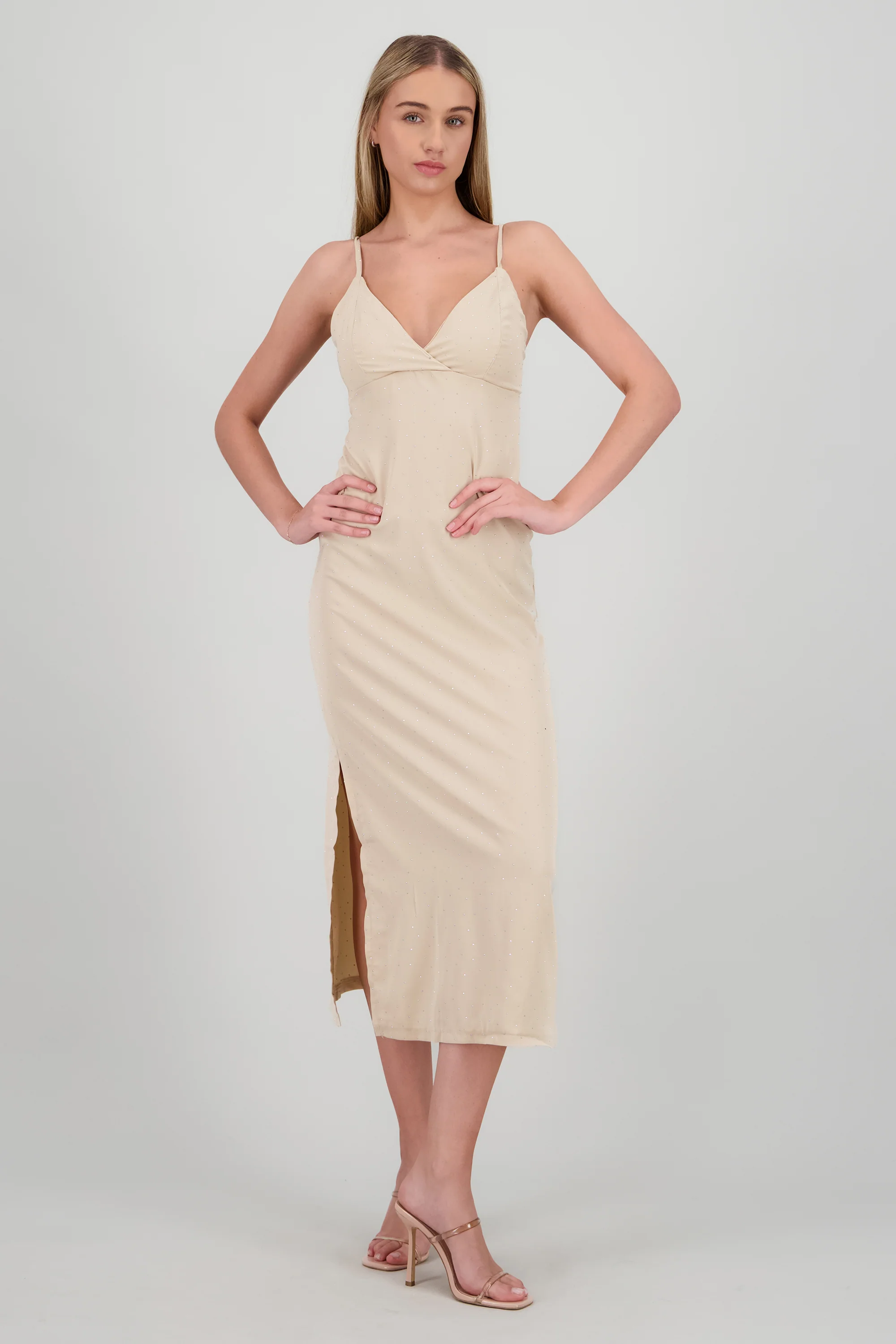 Vestido midi brillos escote cruzado