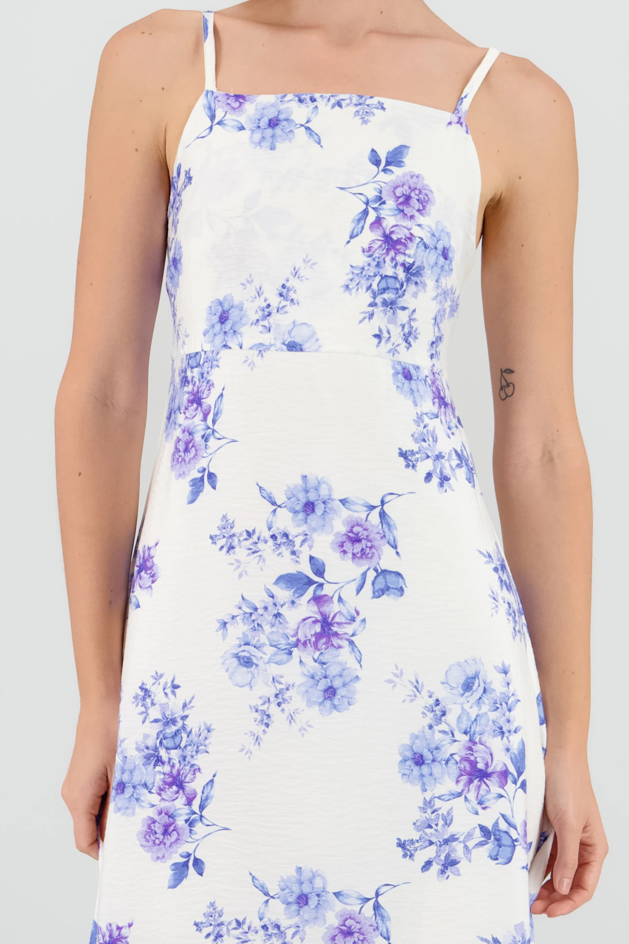 Vestido midi escote cuadrado tirantes - Image 5