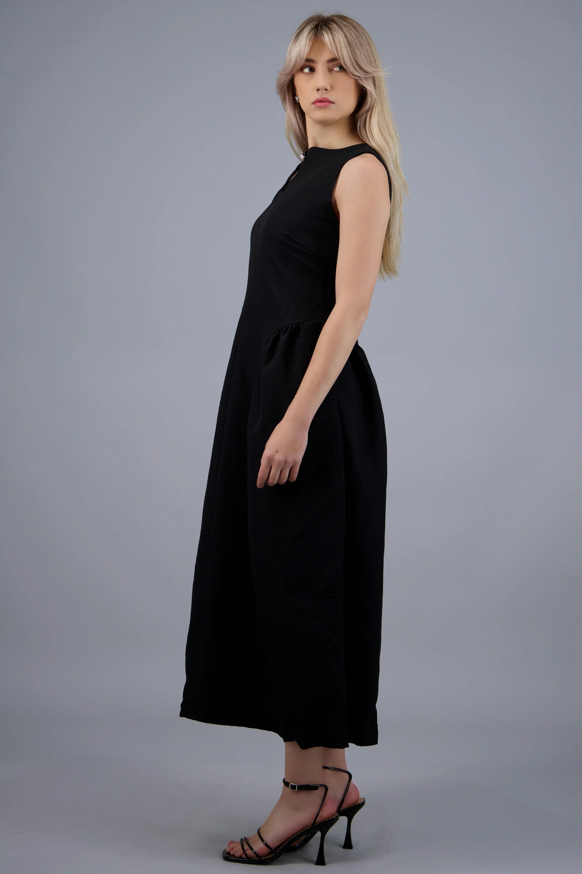 Vestido midi escote redondo - Image 4