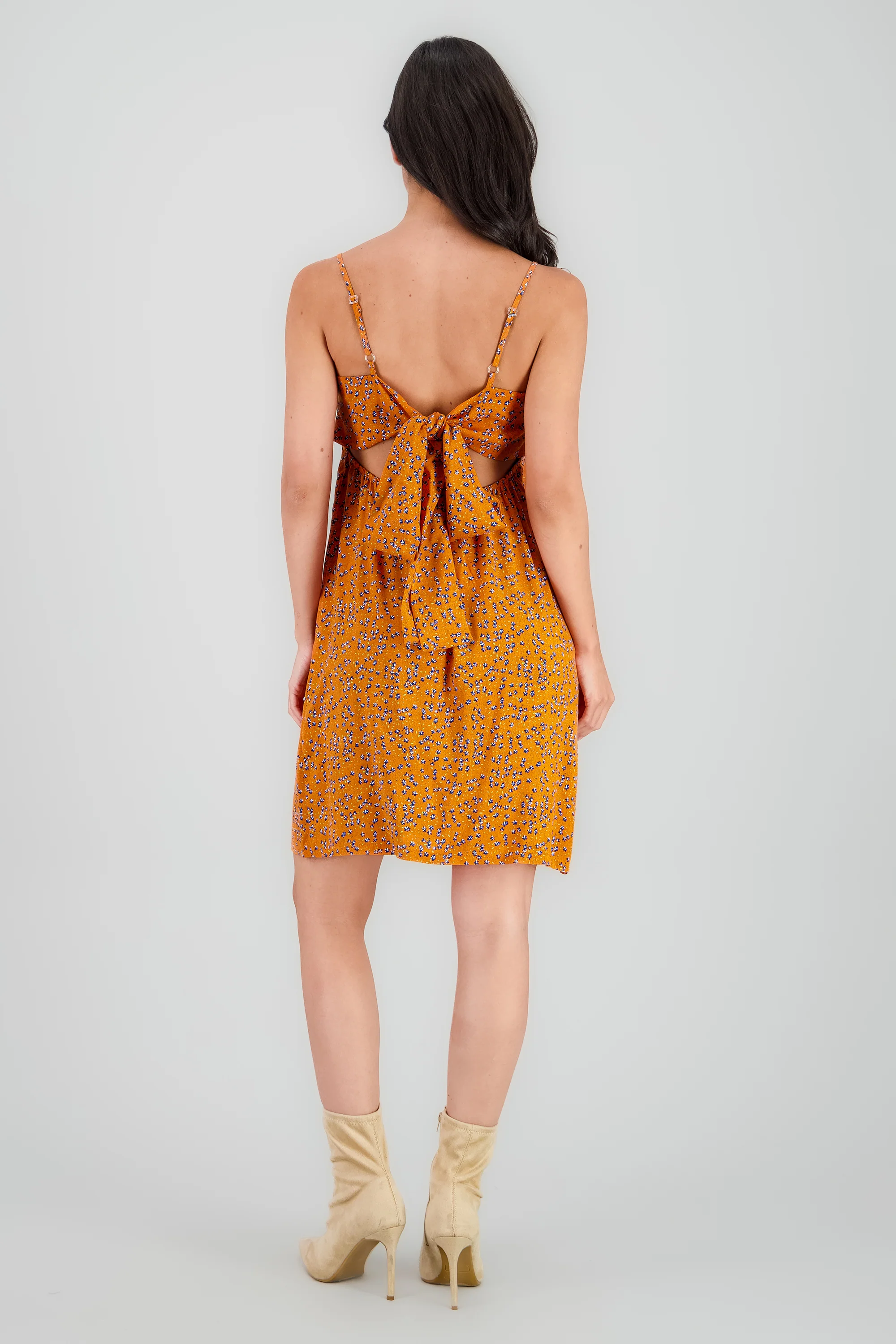 Vestido midi escote v tirantes - Image 4