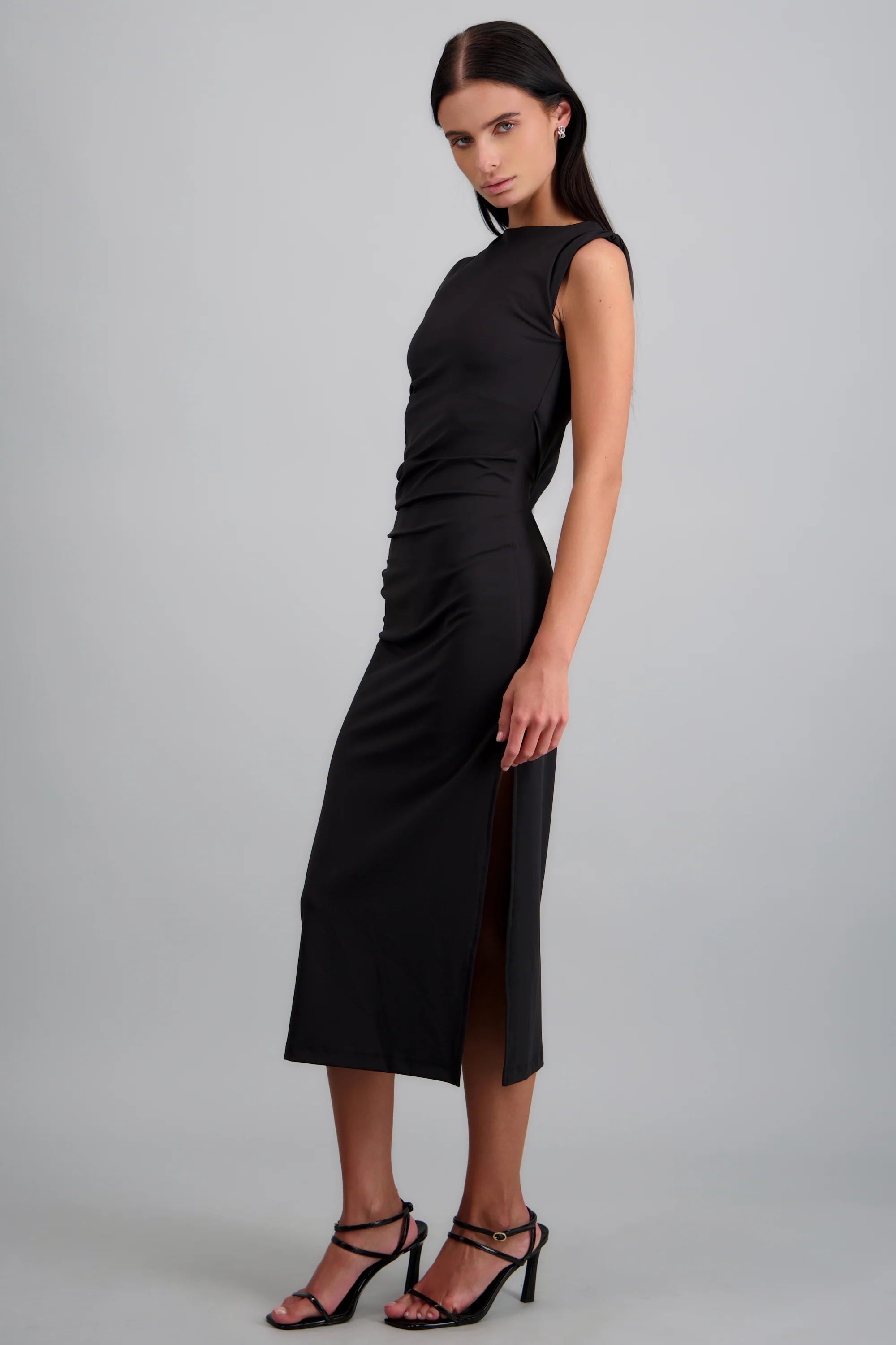 Vestido midi liso cuello redondo - Image 3