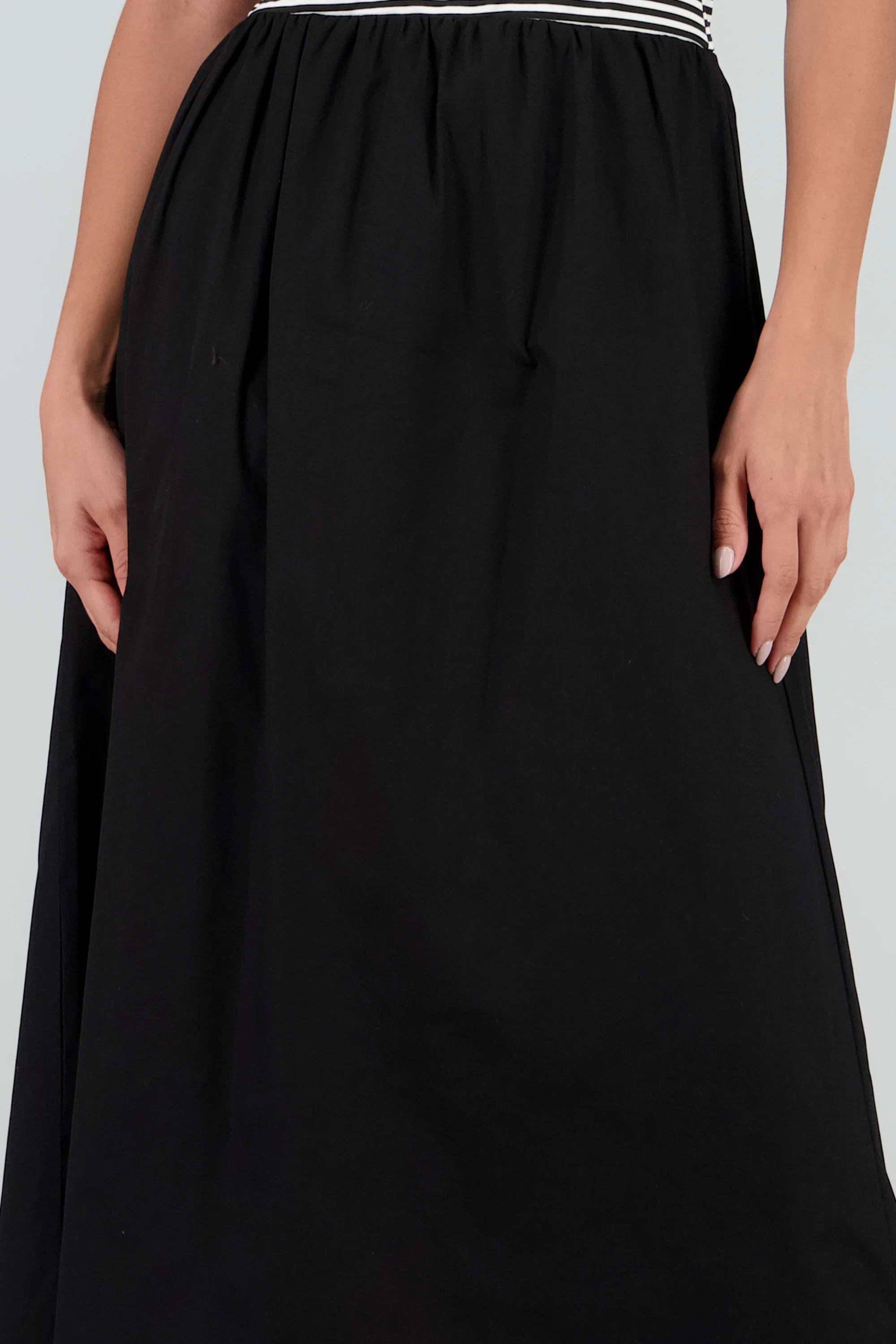 Vestido midi strapless detalle burbuja - Image 5