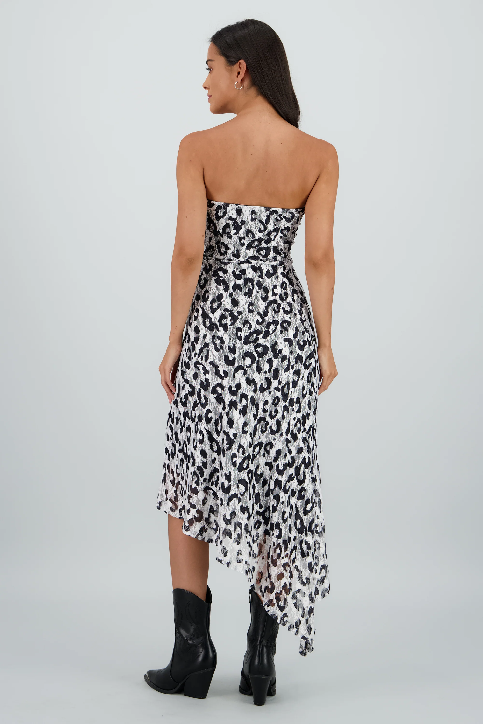 Vestido midi strapless detalle encaje - Image 4