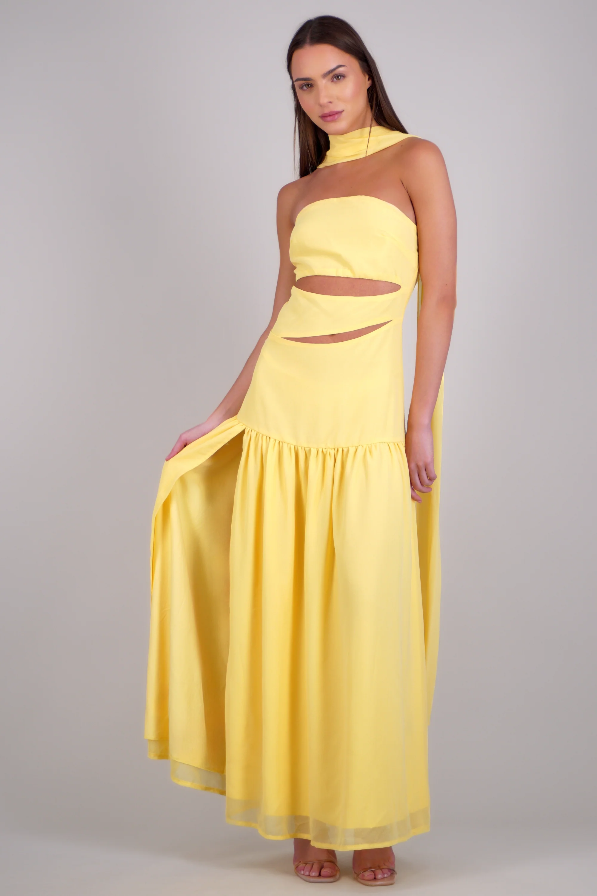 Vestido midi strapples detalle cut out