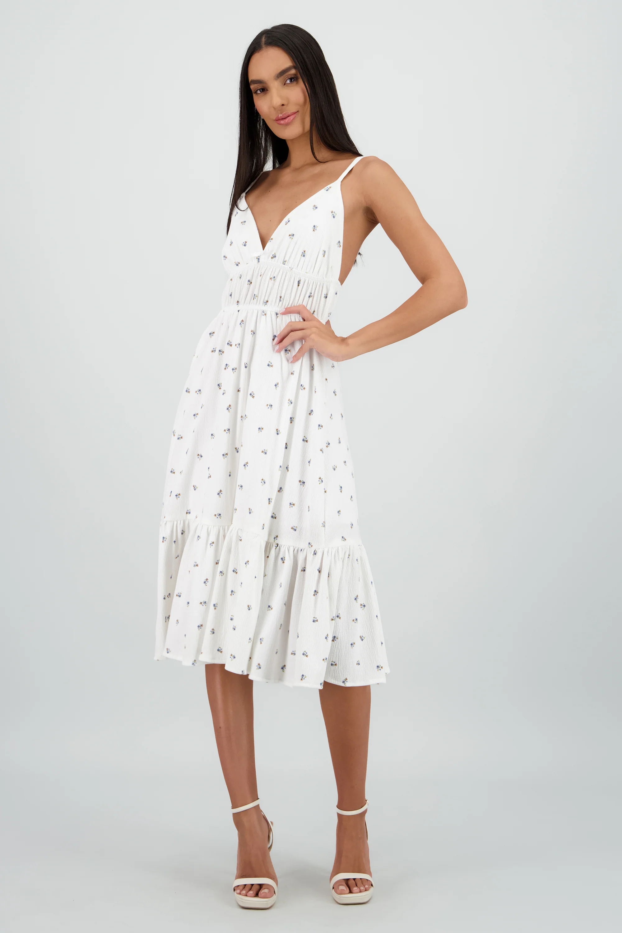 Vestido midi tirantes escote v