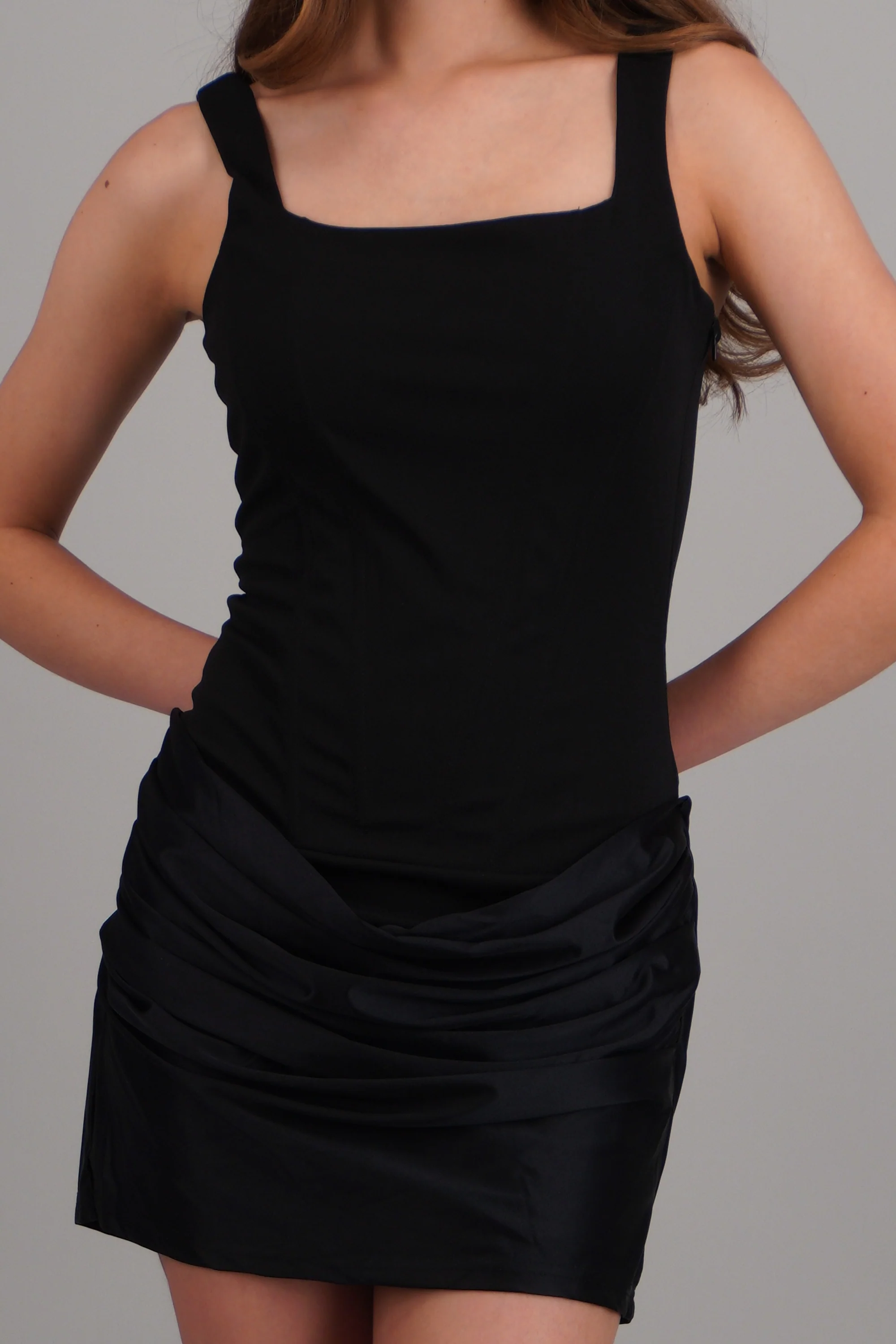 Vestido mini contraste drapeado detalle varillas - Image 5