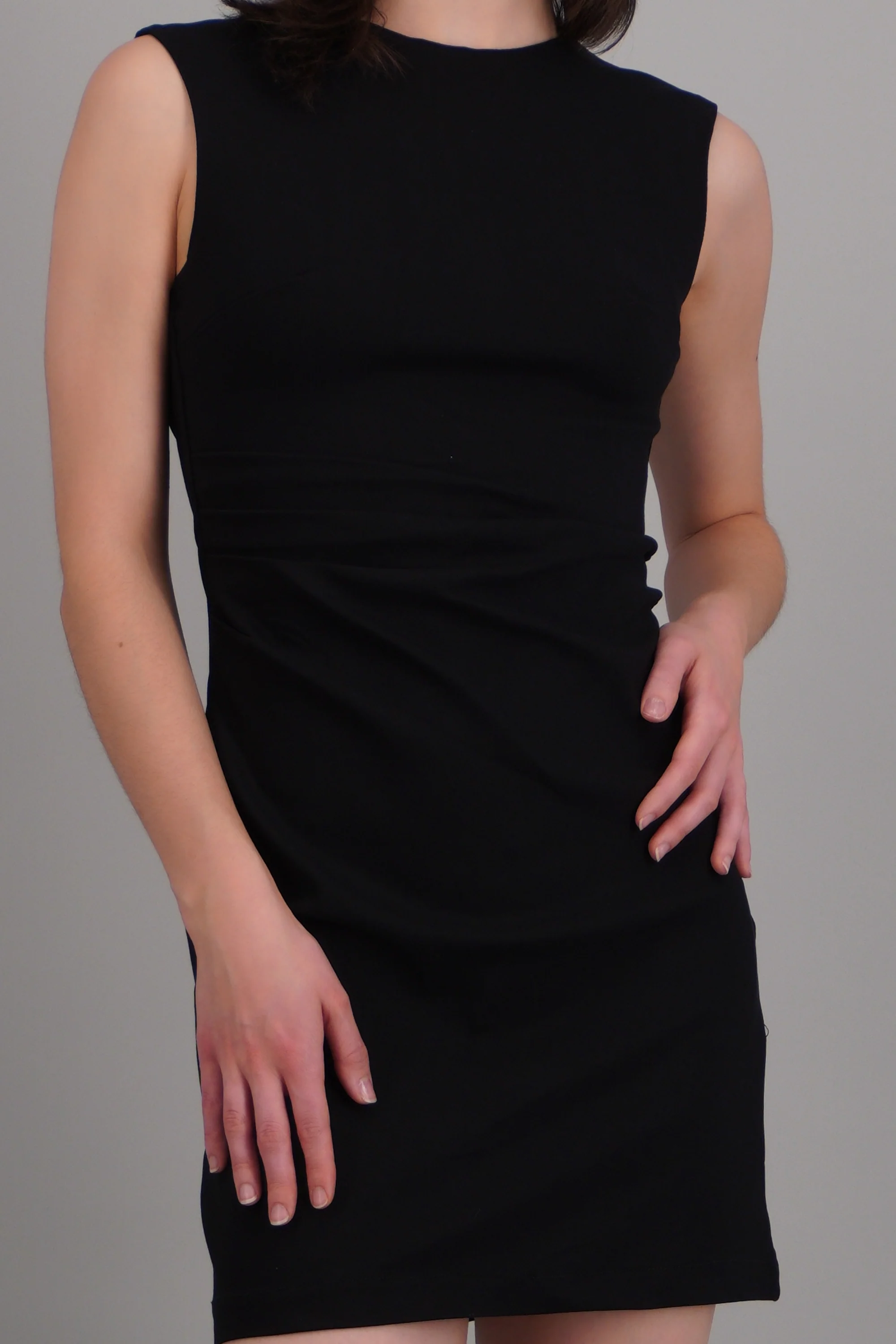 Vestido mini costado frunce detalle espalda - Image 5