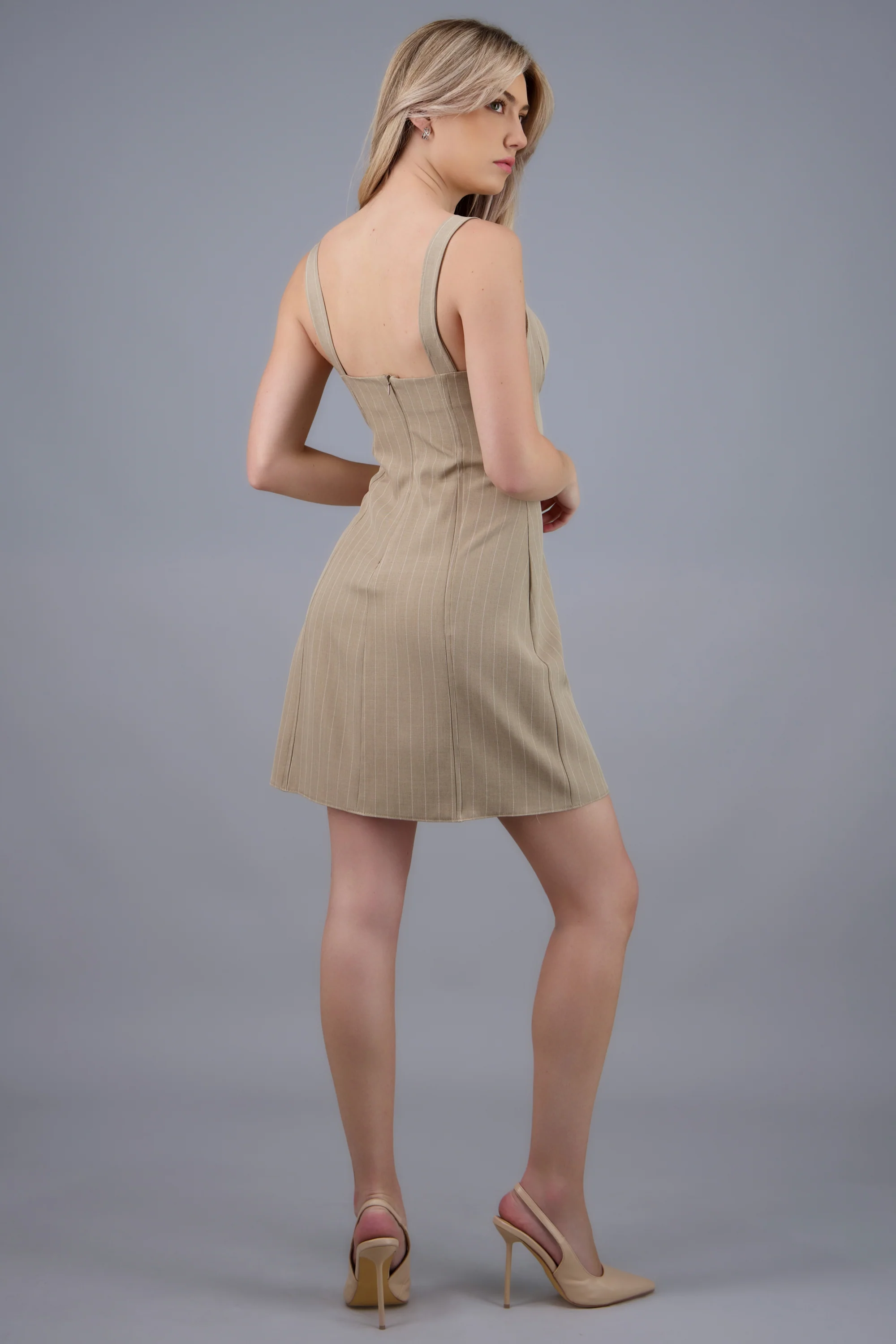 Vestido mini de rayas con copas - Image 4