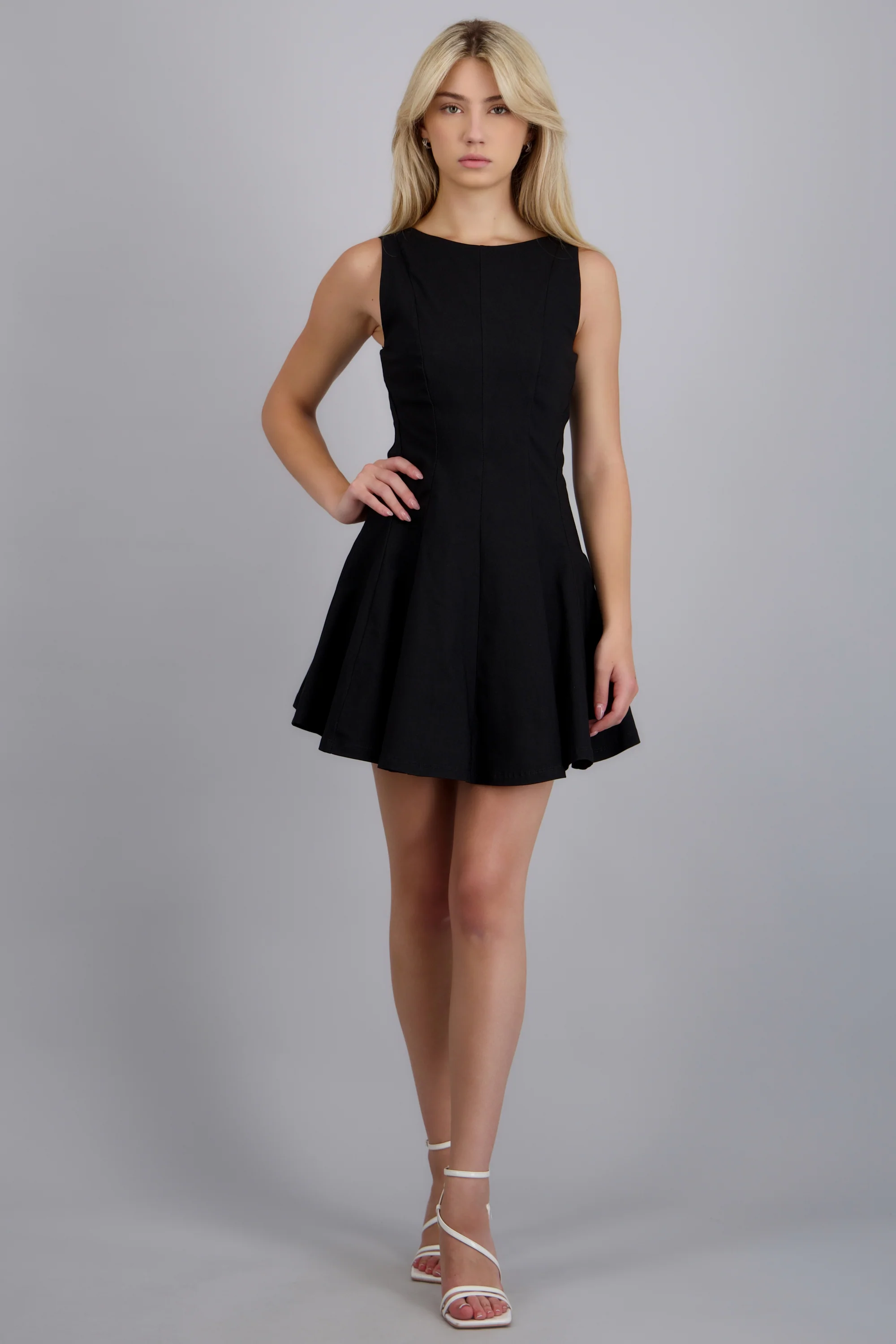 Vestido mini escote recto cortes - Image 3