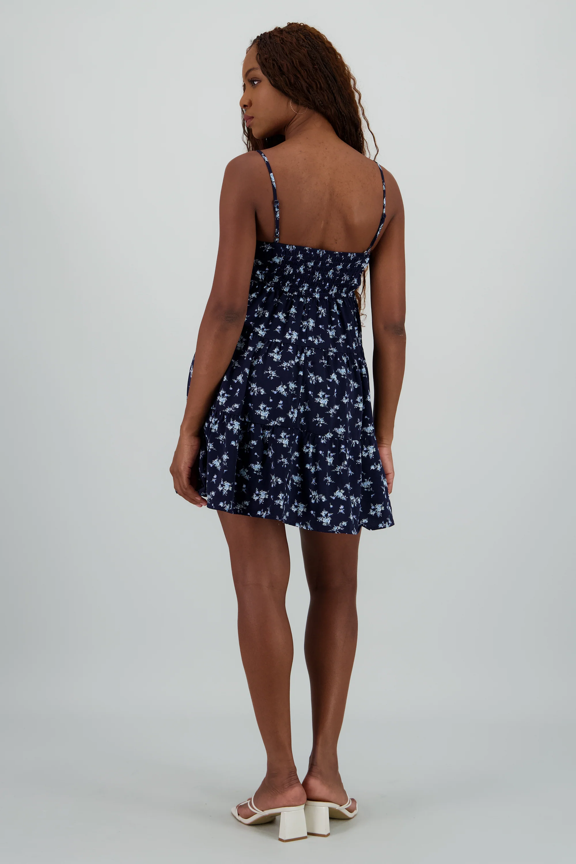 Vestido mini estampado flores escote nudo - Image 4