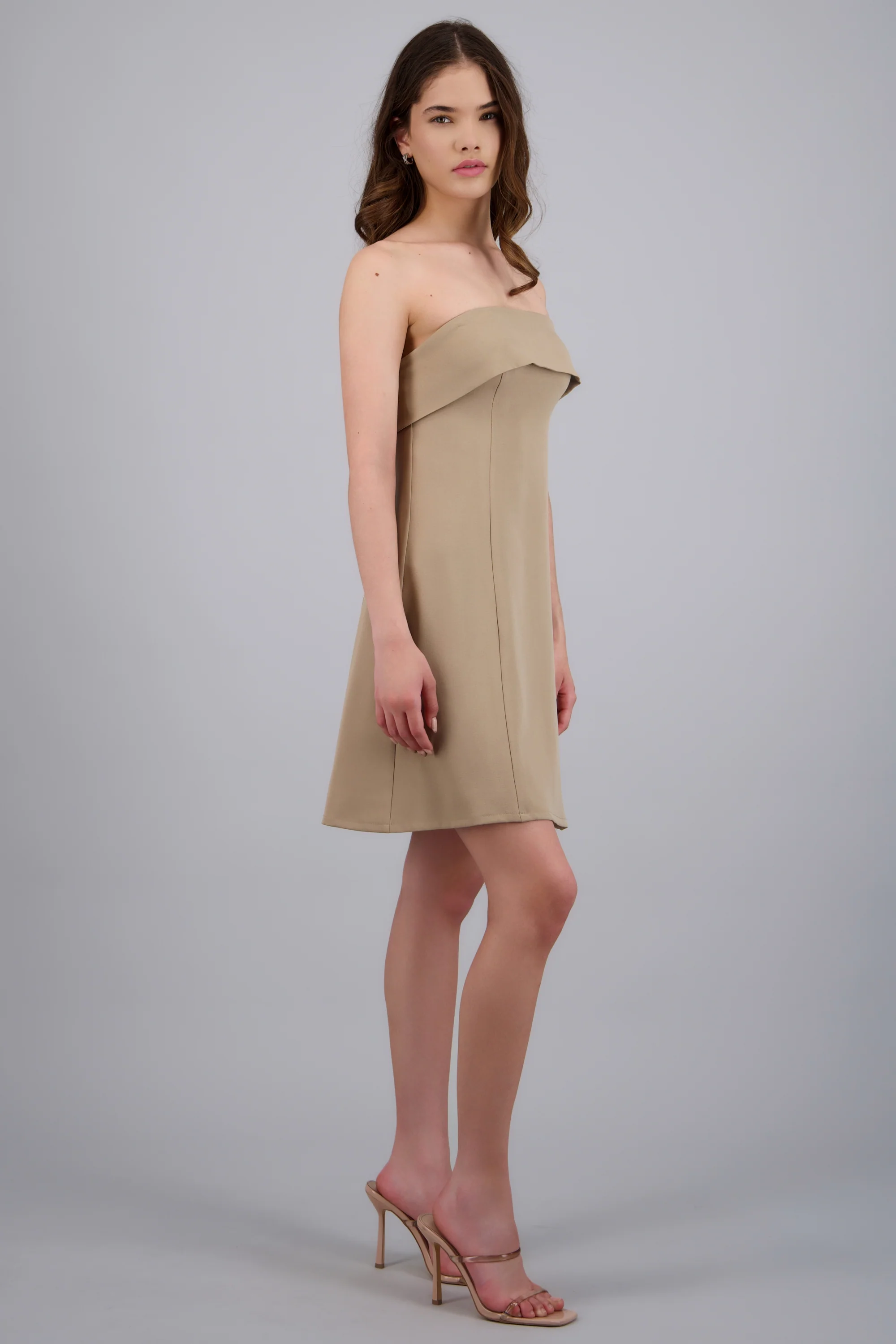 Vestido mini strapless detalle doblez - Image 2